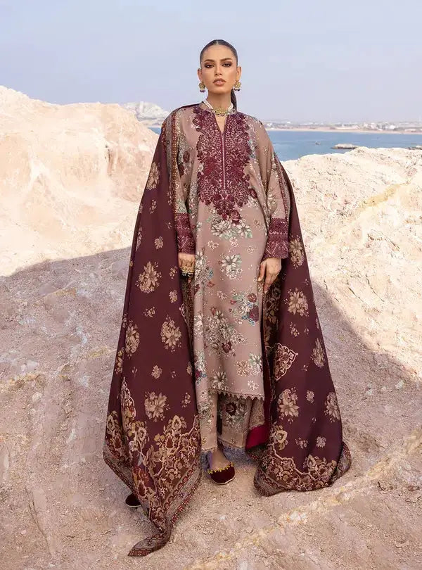 Zainab Chottani | Winter Shawls | AKS - Pakistani Designer Dress - by Zainab Chottani | Type: Luxury - 100% Original at Saira Sultan