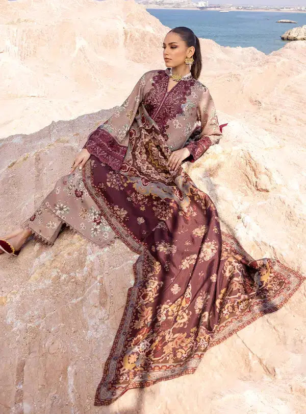 Zainab Chottani | Winter Shawls | AKS - Pakistani Designer Dress - by Zainab Chottani | Type: Luxury - 100% Original at Saira Sultan