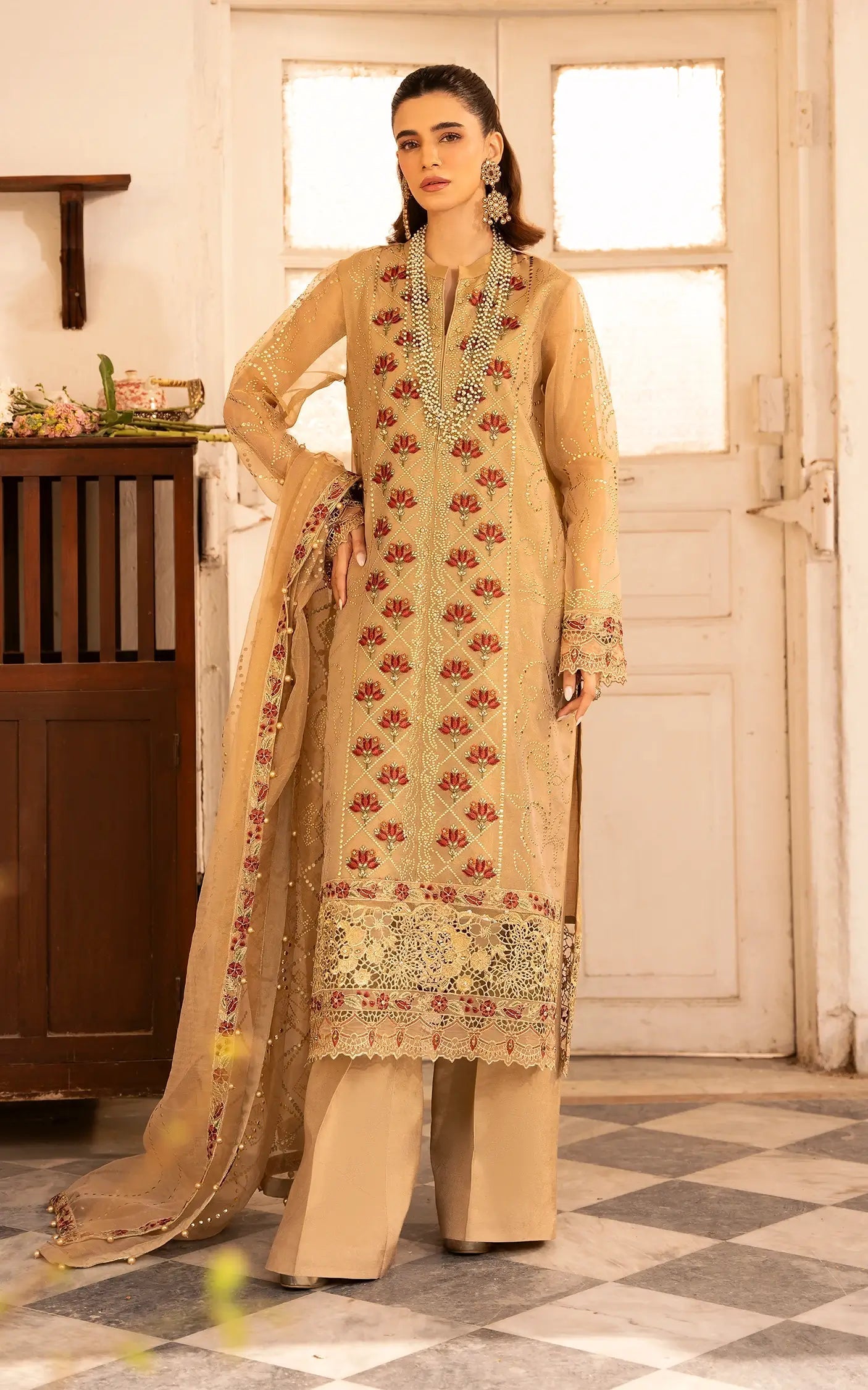 Asifa and Nabeel | Sunehri Eid 25 | Zareen-(SEF25-06) XS Beige Net
