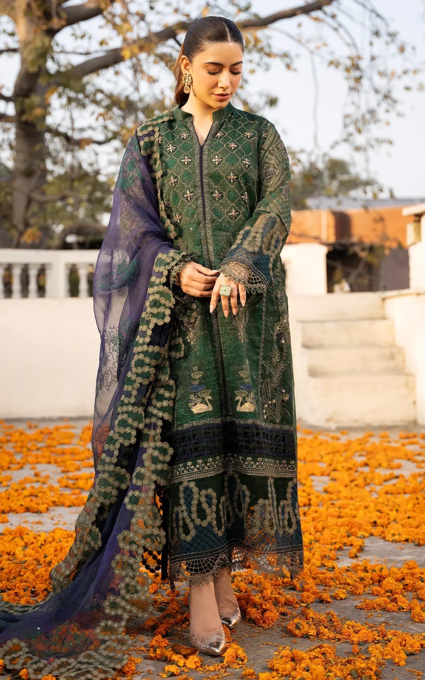Asifa and Nabeel | Sunehri Eid 25 | Zohra-(SEF25-04) XS Army Green Zari Net