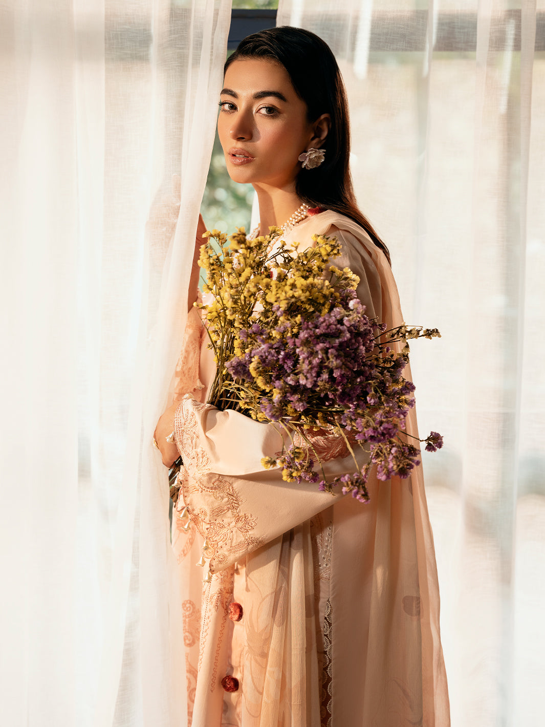 Izel | Dastak Luxury Lawn | AARZOO L Pale Peach Lawn