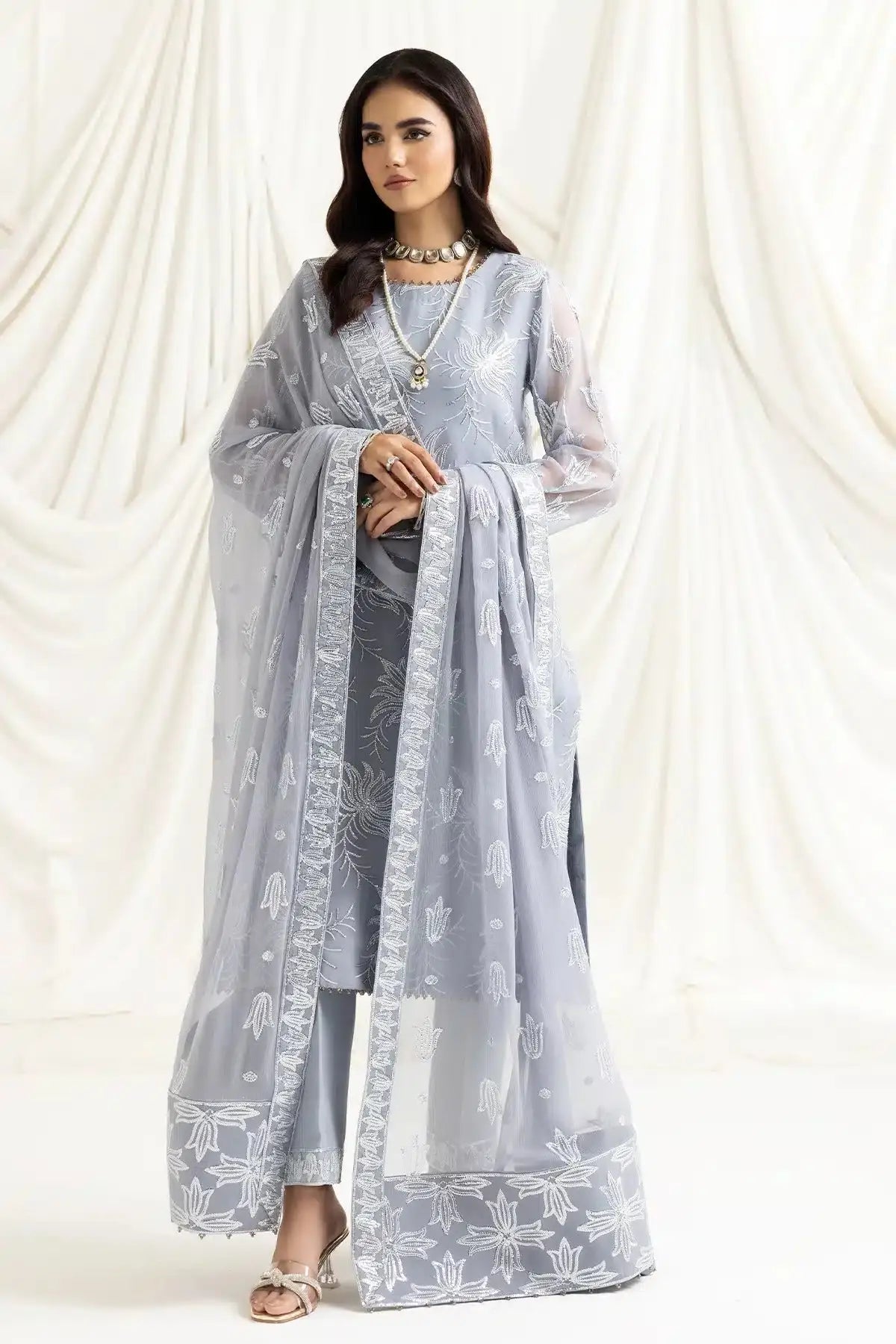 Alizeh | Dua Formals 23 | DUA-V02D05B-ELNAZ(GREY) - Pakistani Designer Dress - by Alizeh | Type: Formal - 100% Original at Saira Sultan
