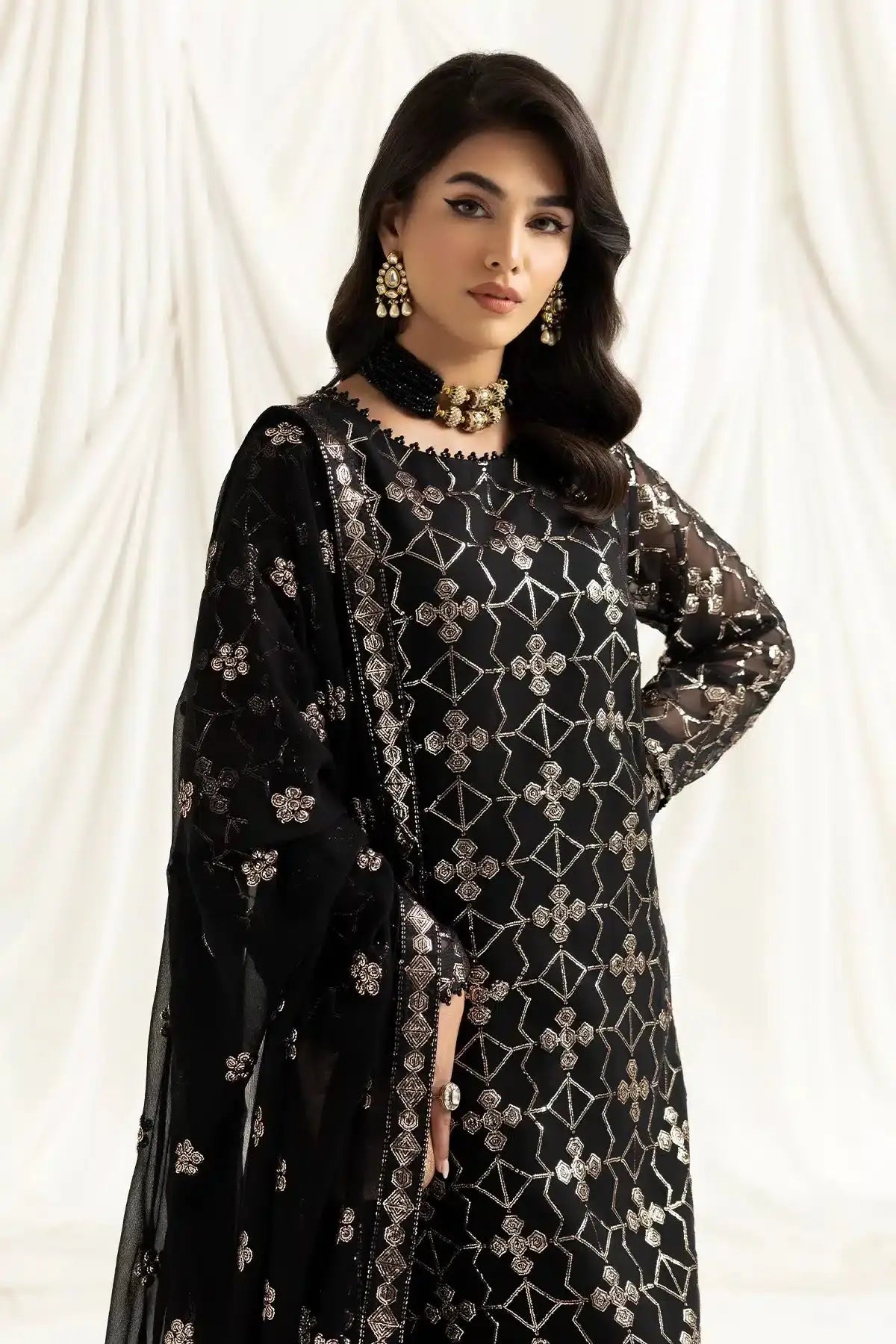 Alizeh | Dua Formals 23 | DUA-V02D04A-NAZIK(BLACK) - Pakistani Designer Dress - by Alizeh | Type: Formal - 100% Original at Saira Sultan