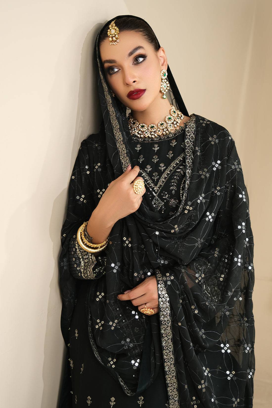 Alizeh | Formals Collection | MINERVA UF-V03D04 - Pakistani Designer Dress - by Alizeh | Type: Formal - 100% Original at Saira Sultan