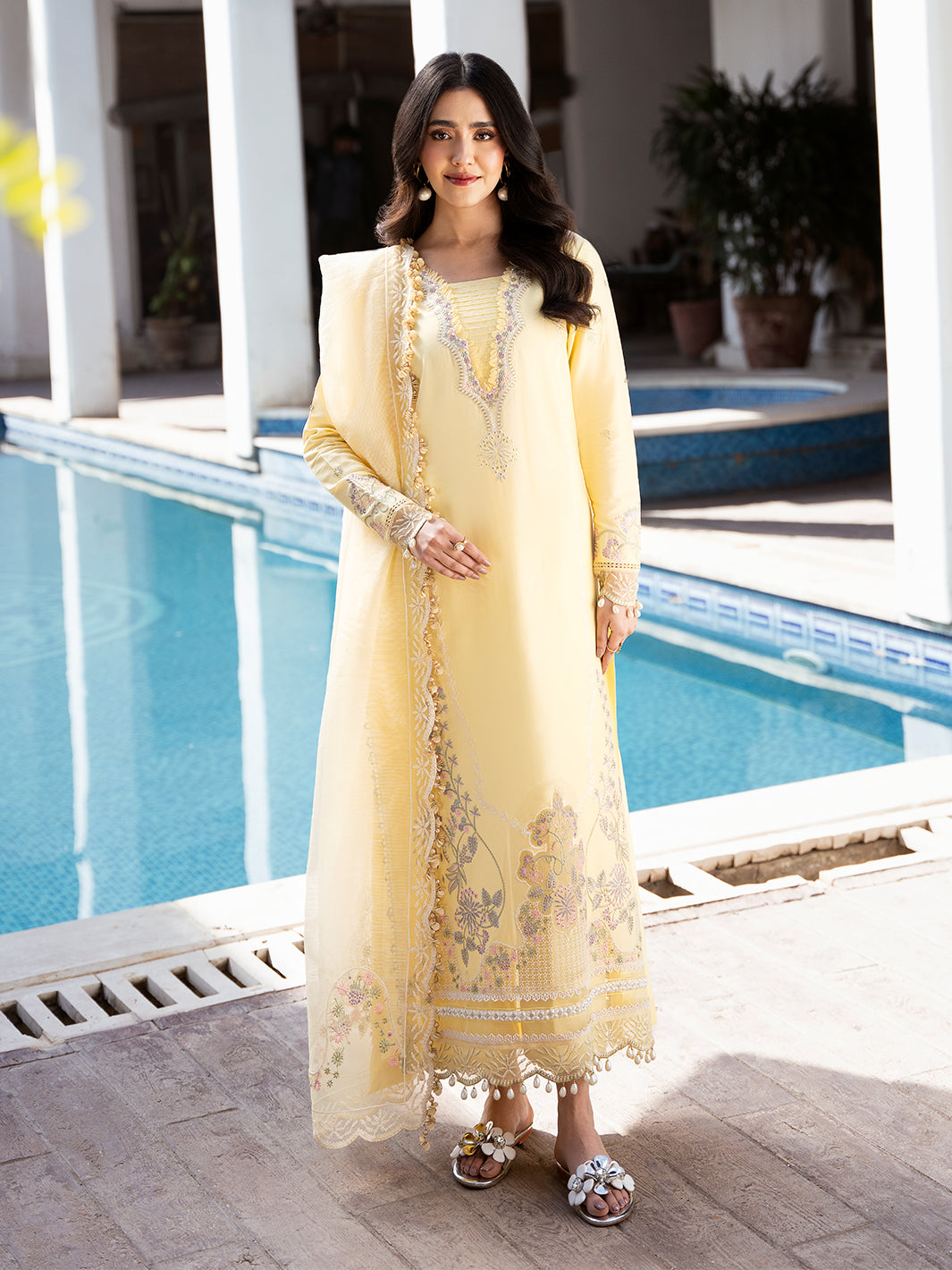 Izel | Mahveen Festive Lawn 25 | AMEL XS Pale Yellow Lawn