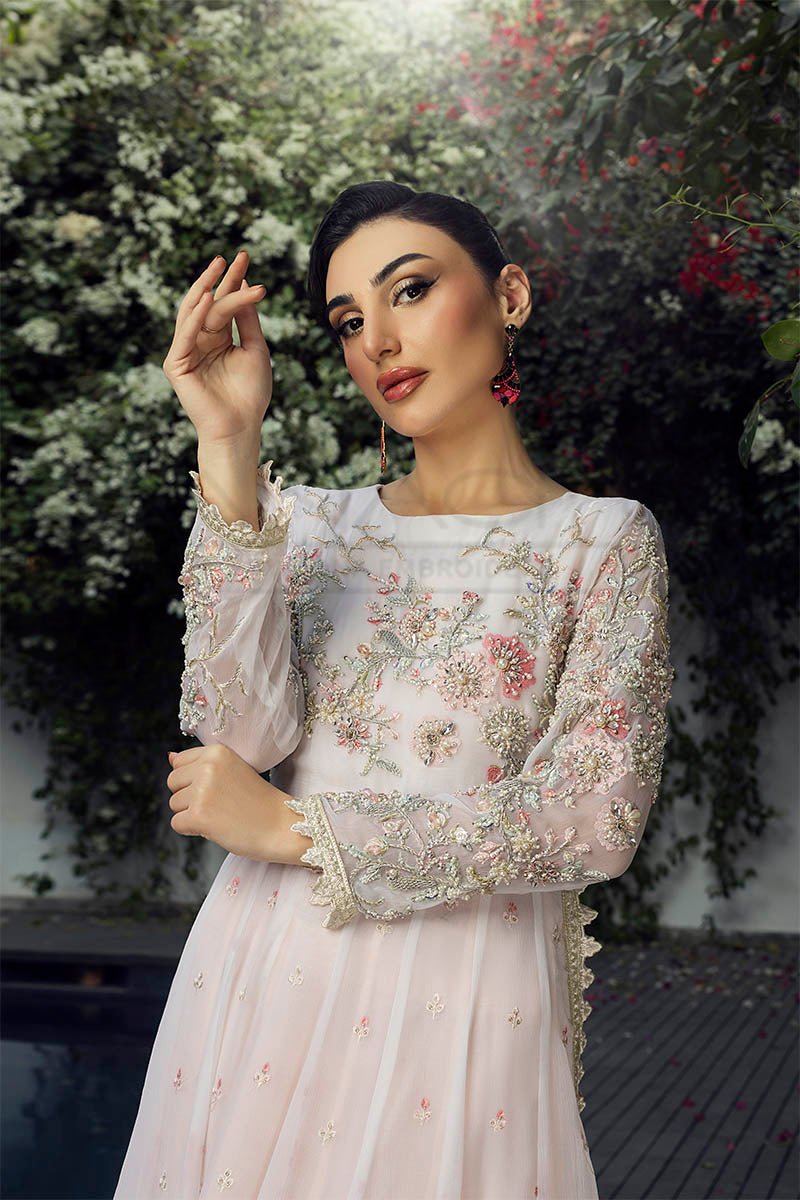 Panache | Pret | Arctic Allure Medium