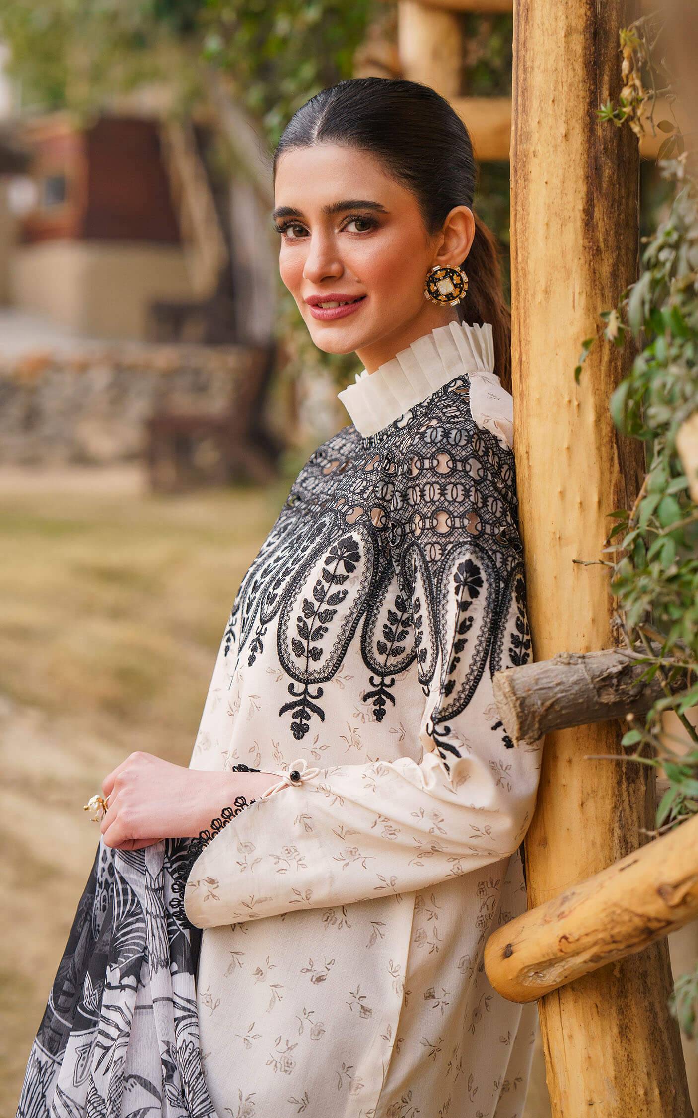 Asifa and Nabeel | Meraki Summer 24 | SNOWDROP-U141M002 - Pakistani Designer Dress - by Asifa and Nabeel | Type: Luxury - 100% Original at Saira Sultan