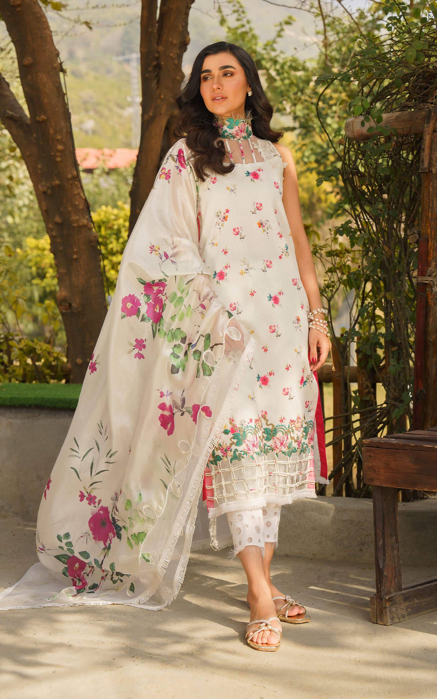 Asifa and Nabeel | Meraki Summer 24 | ASTER-U141M015 - Pakistani Designer Dress - by Asifa and Nabeel | Type: Luxury - 100% Original at Saira Sultan