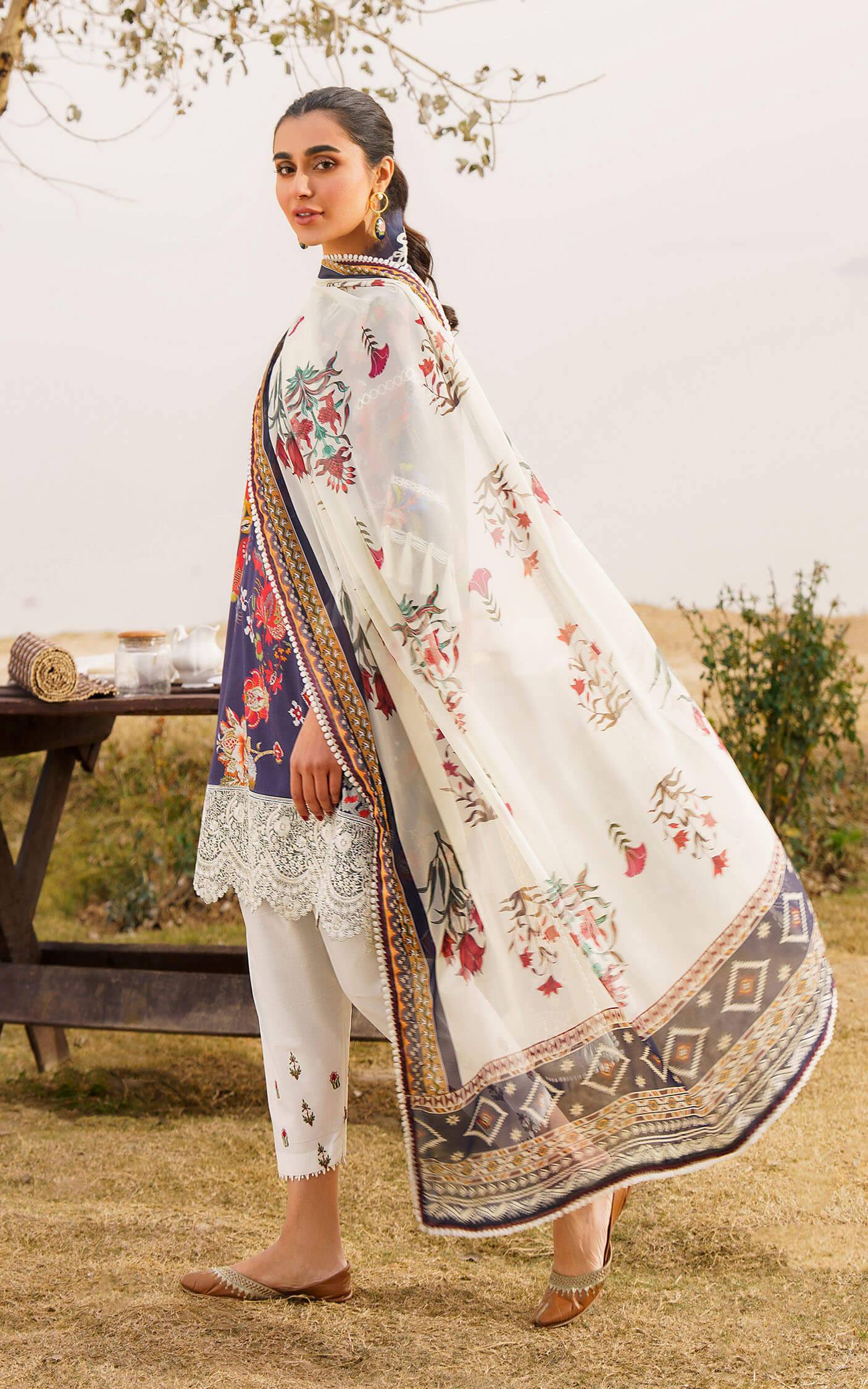 Asifa and Nabeel | Meraki Summer 24 | ALORA-U141M003 - Pakistani Designer Dress - by Asifa and Nabeel | Type: Luxury - 100% Original at Saira Sultan
