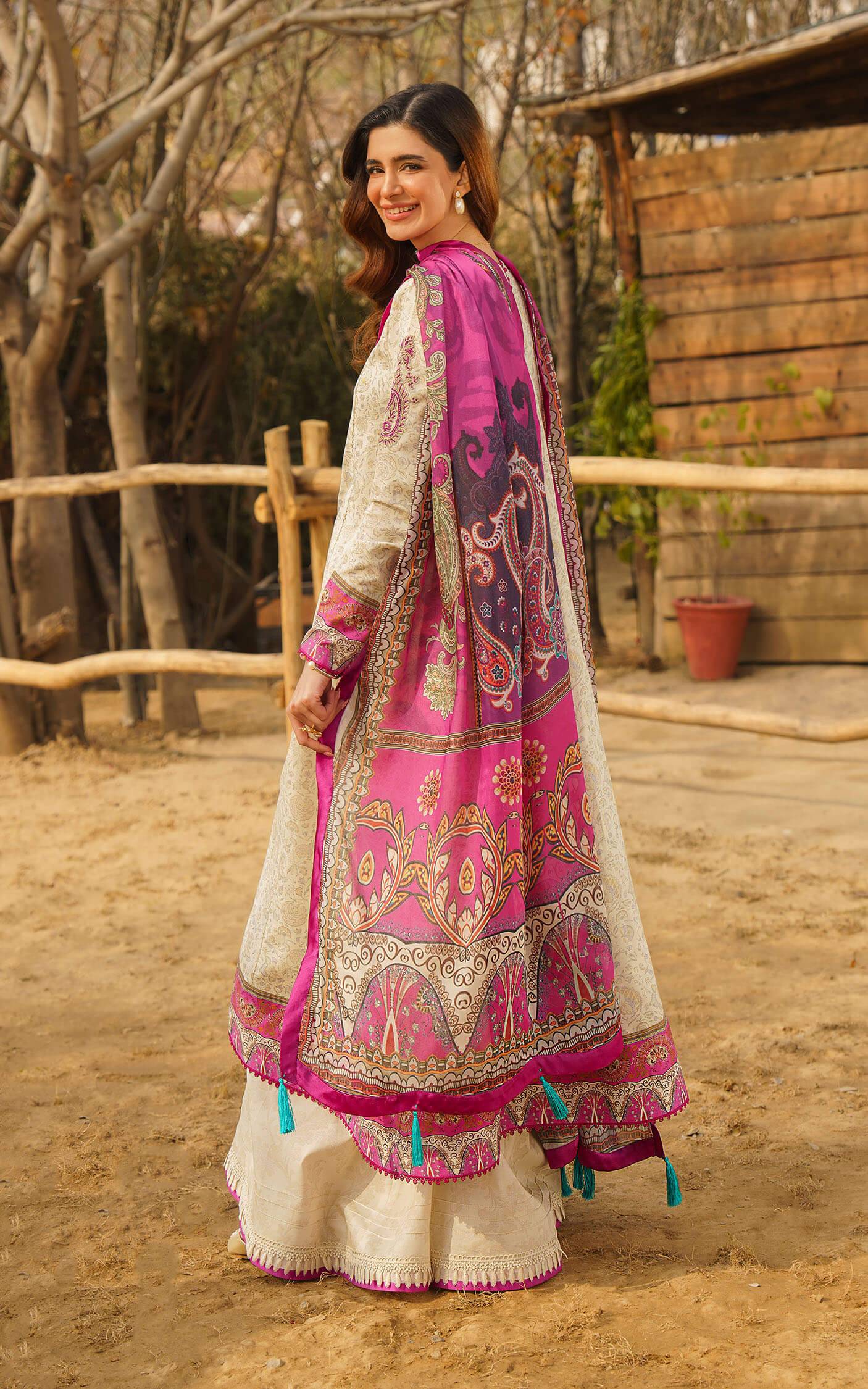Asifa and Nabeel | Meraki Summer 24 | IRSA-U141M016 - Pakistani Designer Dress - by Asifa and Nabeel | Type: Luxury - 100% Original at Saira Sultan