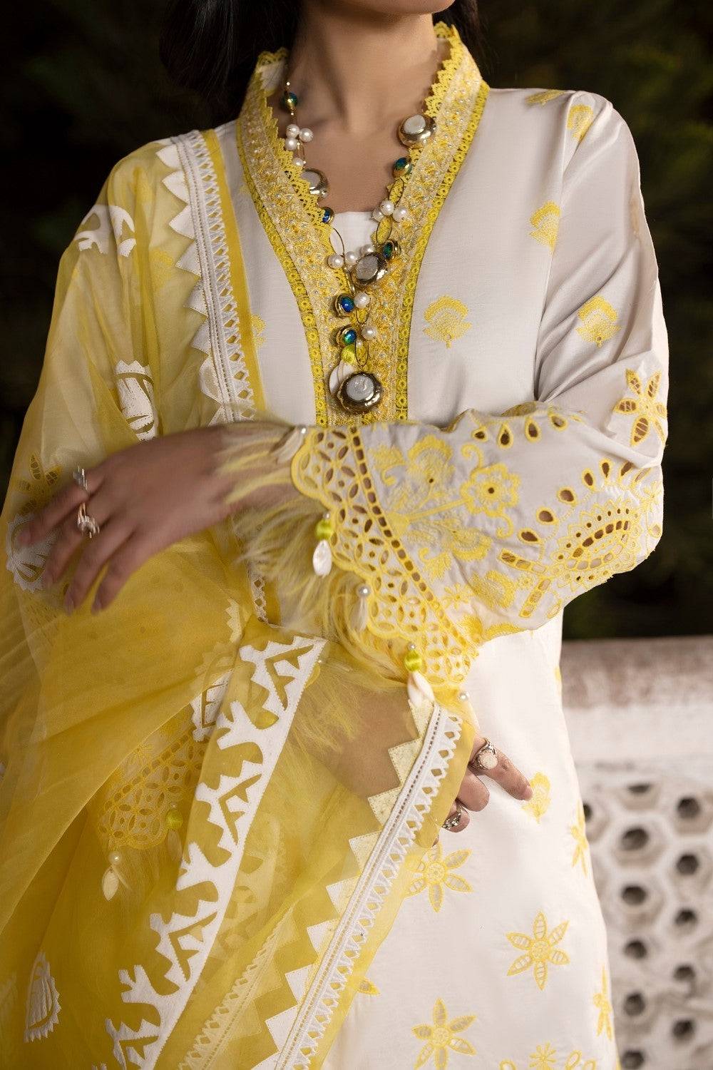 Ittehad | Embroidered Lawn | I-11 - Pakistani Designer Dress - by Ittehad | Type: Luxury - 100% Original at Saira Sultan