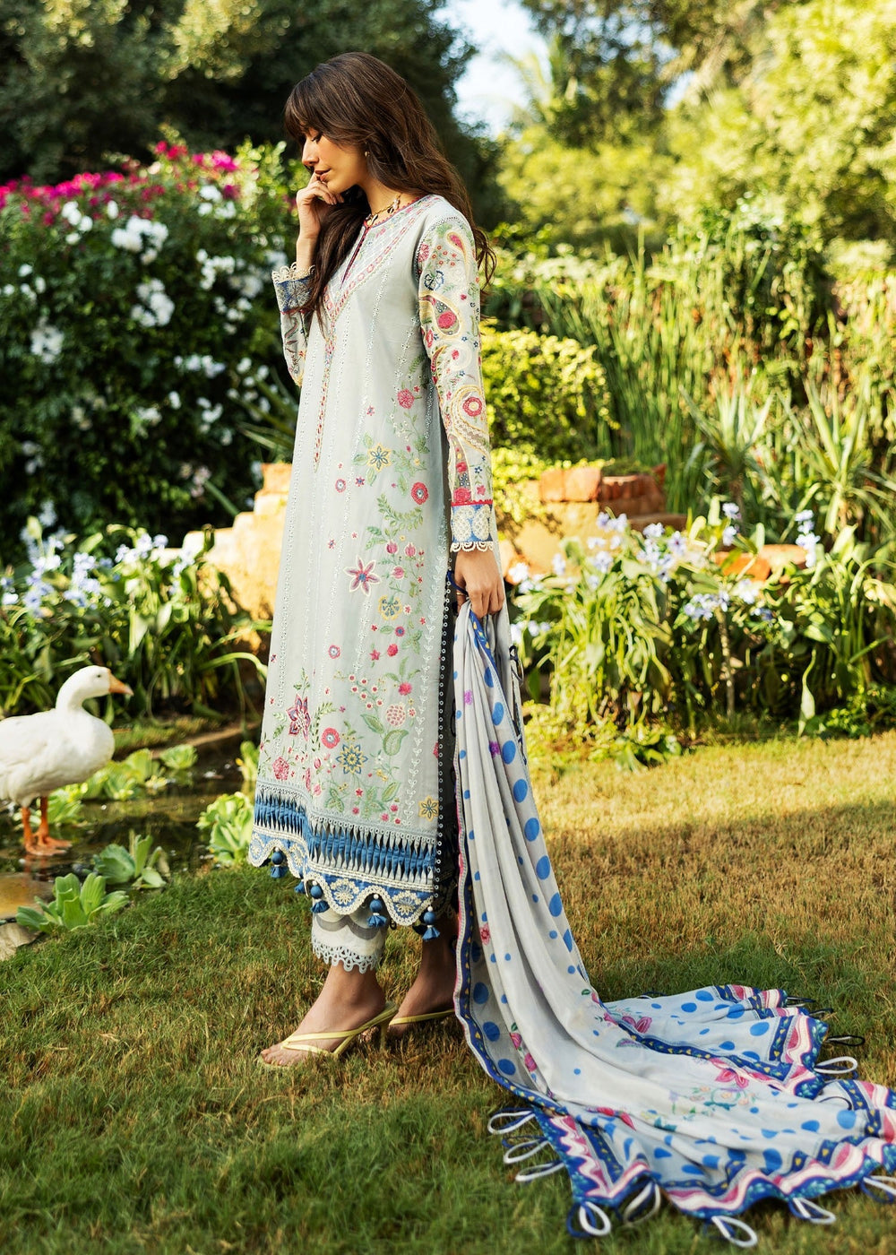 Sadaf Fawad Khan | Siraa Lawn 25 | PAISLEY GARDEN - A S Light Gray Lawn