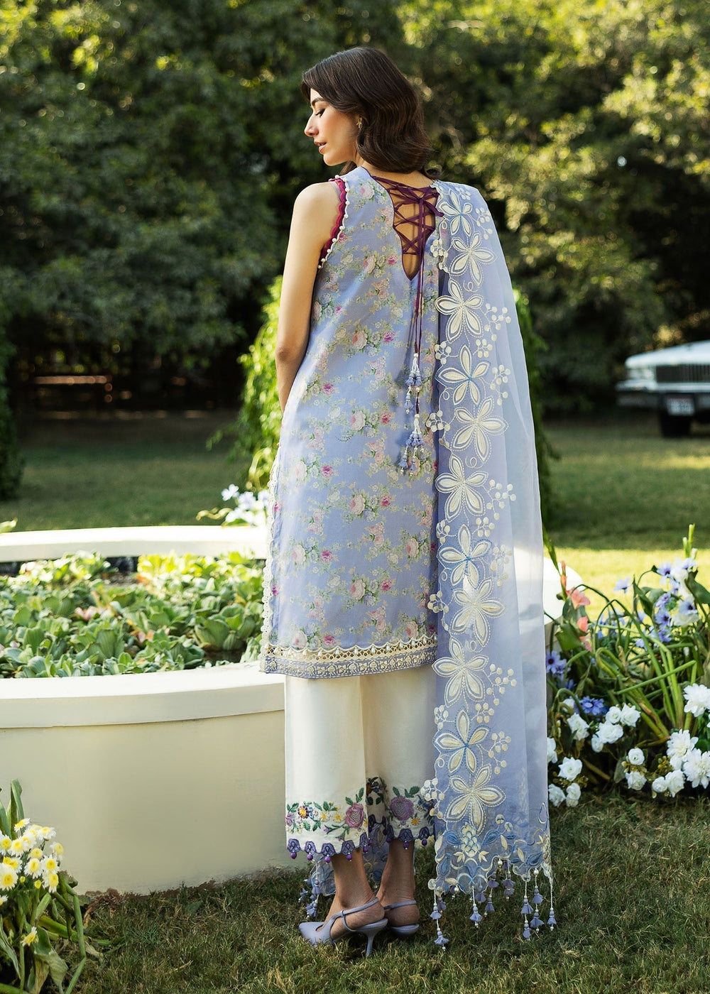 Sadaf Fawad Khan | Siraa Lawn 25 | BLOOM - A S Light Blue Lawn