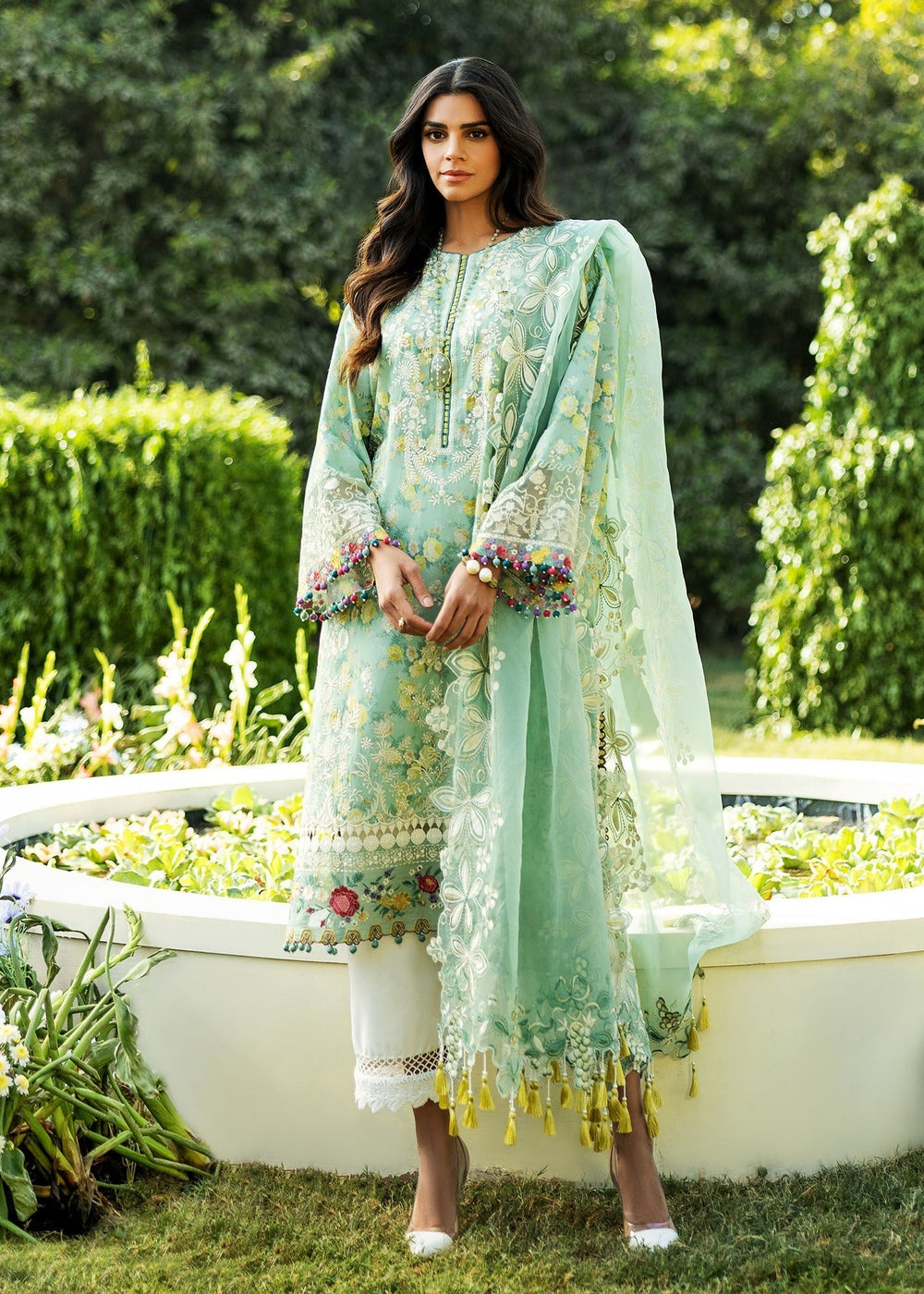 Sadaf Fawad Khan | Siraa Lawn 25 | BLOOM - B M Mint Green Lawn