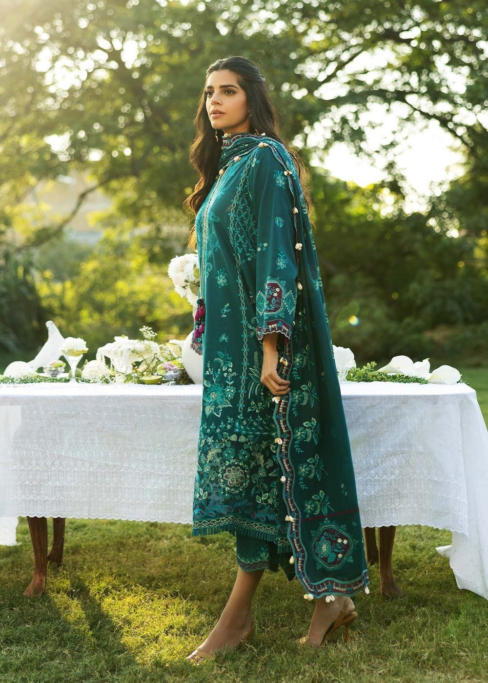 Sadaf Fawad Khan | Siraa Lawn 25 | KOI - B M Teal Green Lawn