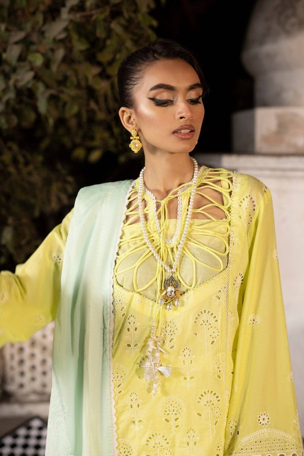 Ittehad | Embroidered Lawn | I-17 - Pakistani Designer Dress - by Ittehad | Type: Luxury - 100% Original at Saira Sultan