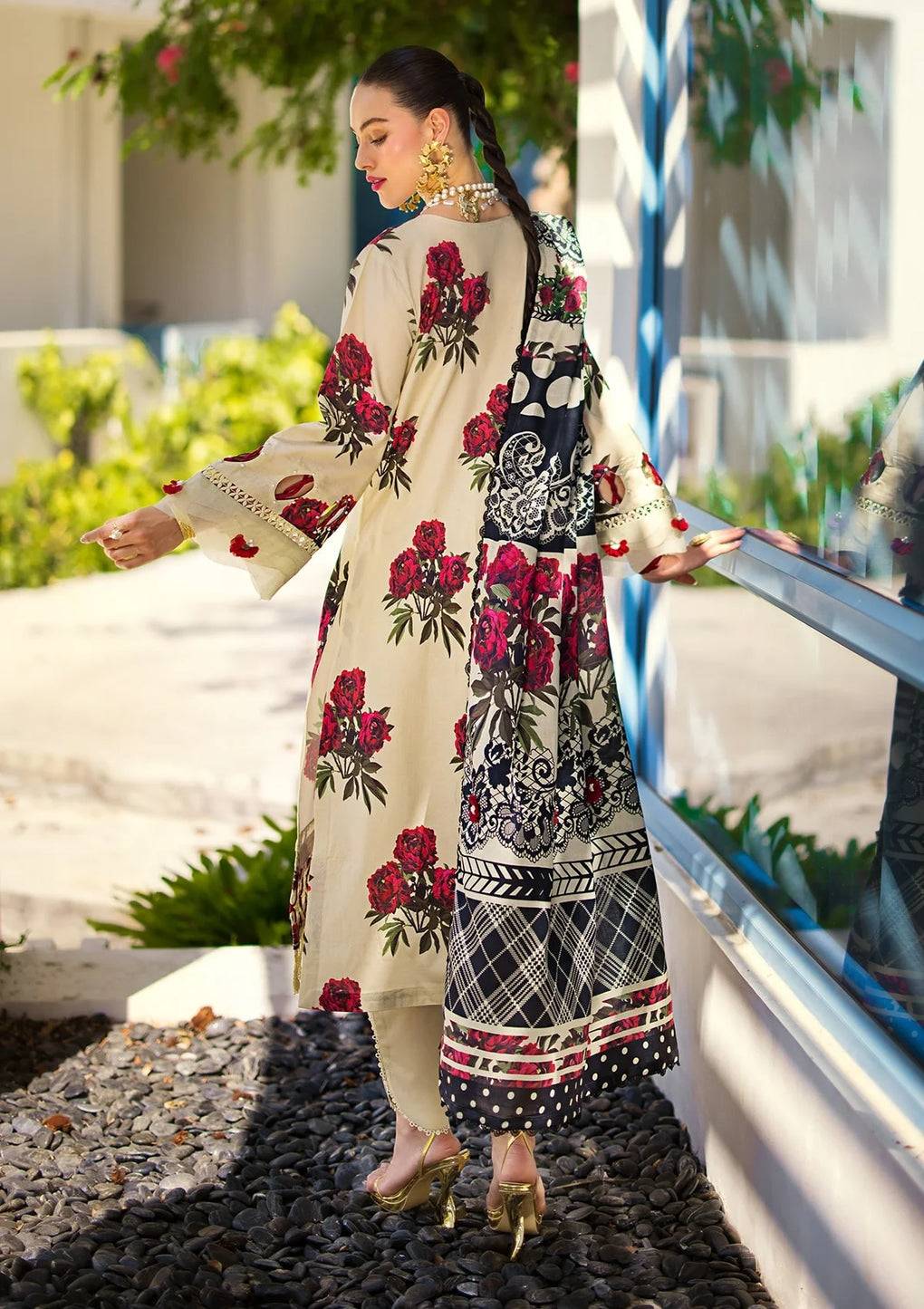 Elaf Premium | Prints Collection 2024 | EOP-03A SWAN - Pakistani Designer Dress - by Elaf Premium | Type: Formal - 100% Original at Saira Sultan