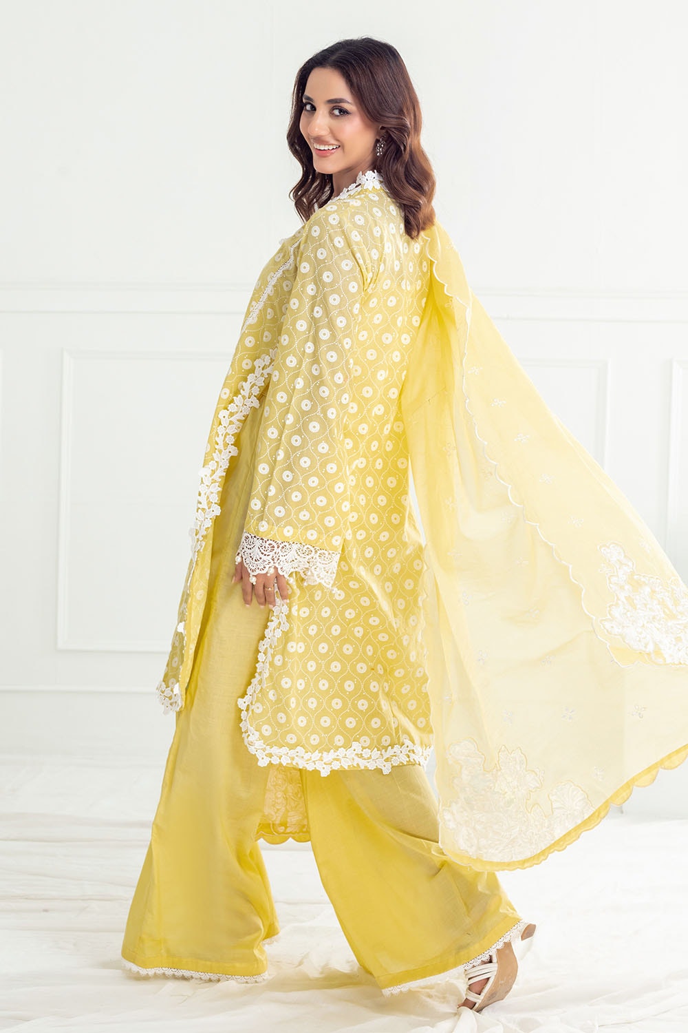 Gul Ahmed | Festive Capsule 25 | 52001 S Pale Yellow Lawn