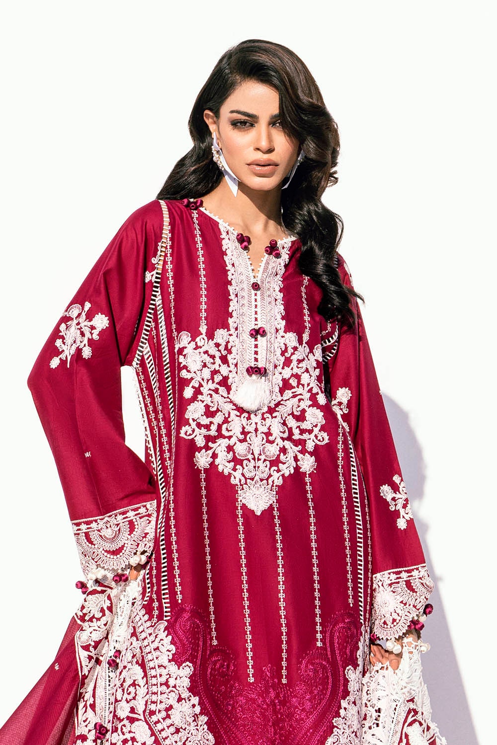 Gul Ahmed | Gul Nilofer 25 | DN-42040 L Redish Pink Lawn
