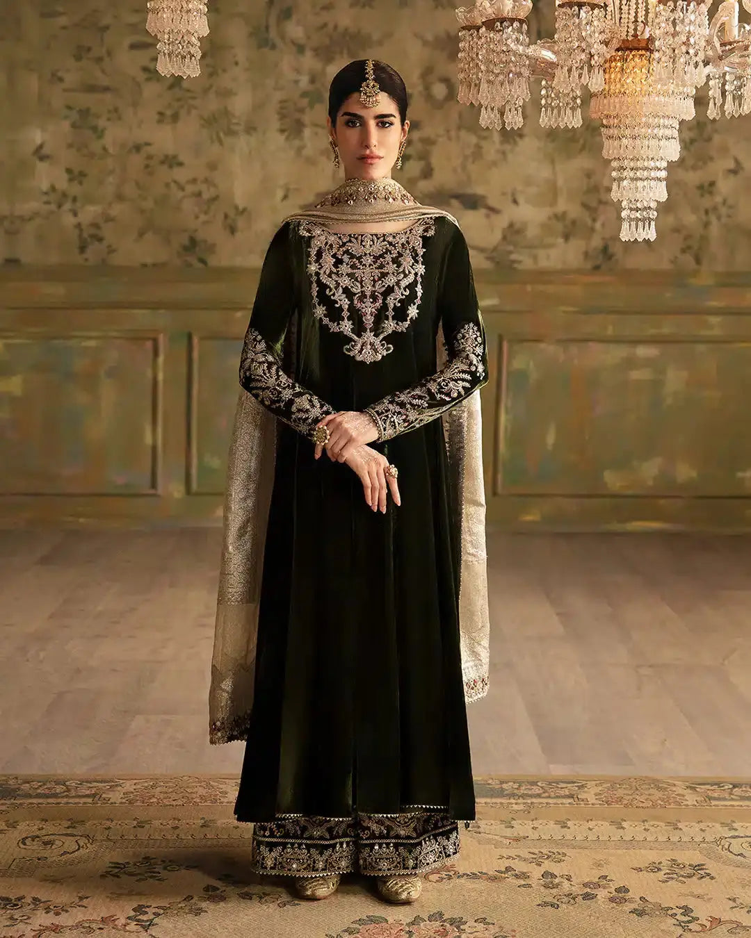 Faiza Saqlain | Manaar Luxe Formals 23 | Tissa - Pakistani Designer Dress - by Faiza Saqlain | Type: Bridal - 100% Original at Saira Sultan