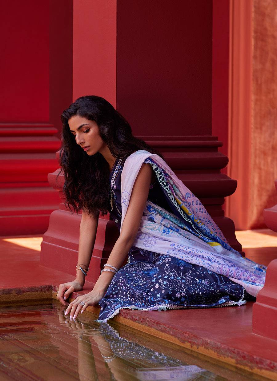 Farah Talib Aziz | Suay Lawn 24 | IZEA BLUE - Pakistani Designer Dress - by Farah Talib Aziz | Type: Luxury - 100% Original at Saira Sultan
