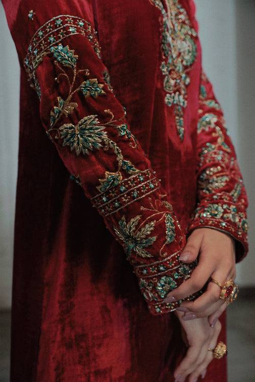 Saira Rizwan | Riona Luxury Formals | Julie - Pakistani Designer Dress - by Saira Rizwan | Type: Formal - 100% Original at Saira Sultan