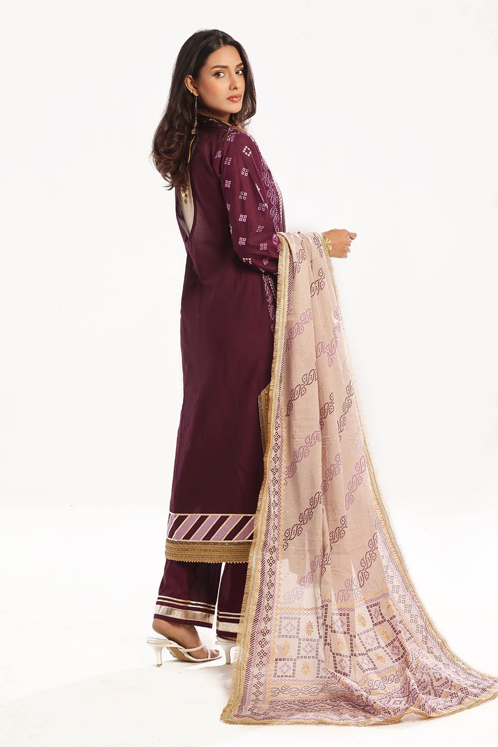 Gul Ahmed | Chunri Lawn 25 | CL-52413 S Plum Lawn