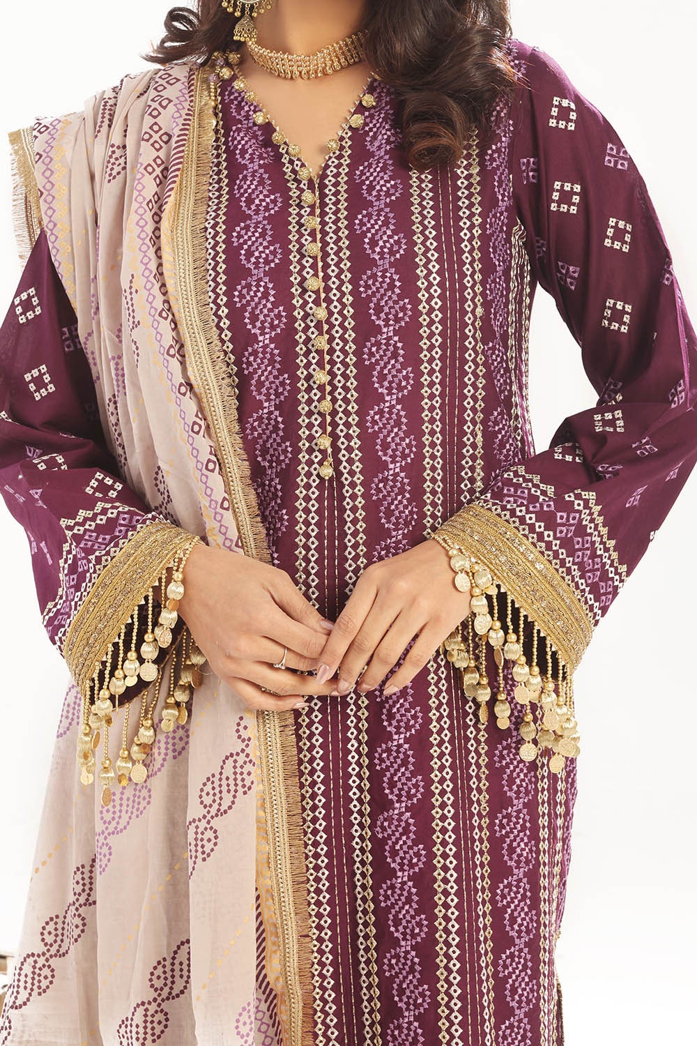 Gul Ahmed | Chunri Lawn 25 | CL-52413 M Plum Lawn