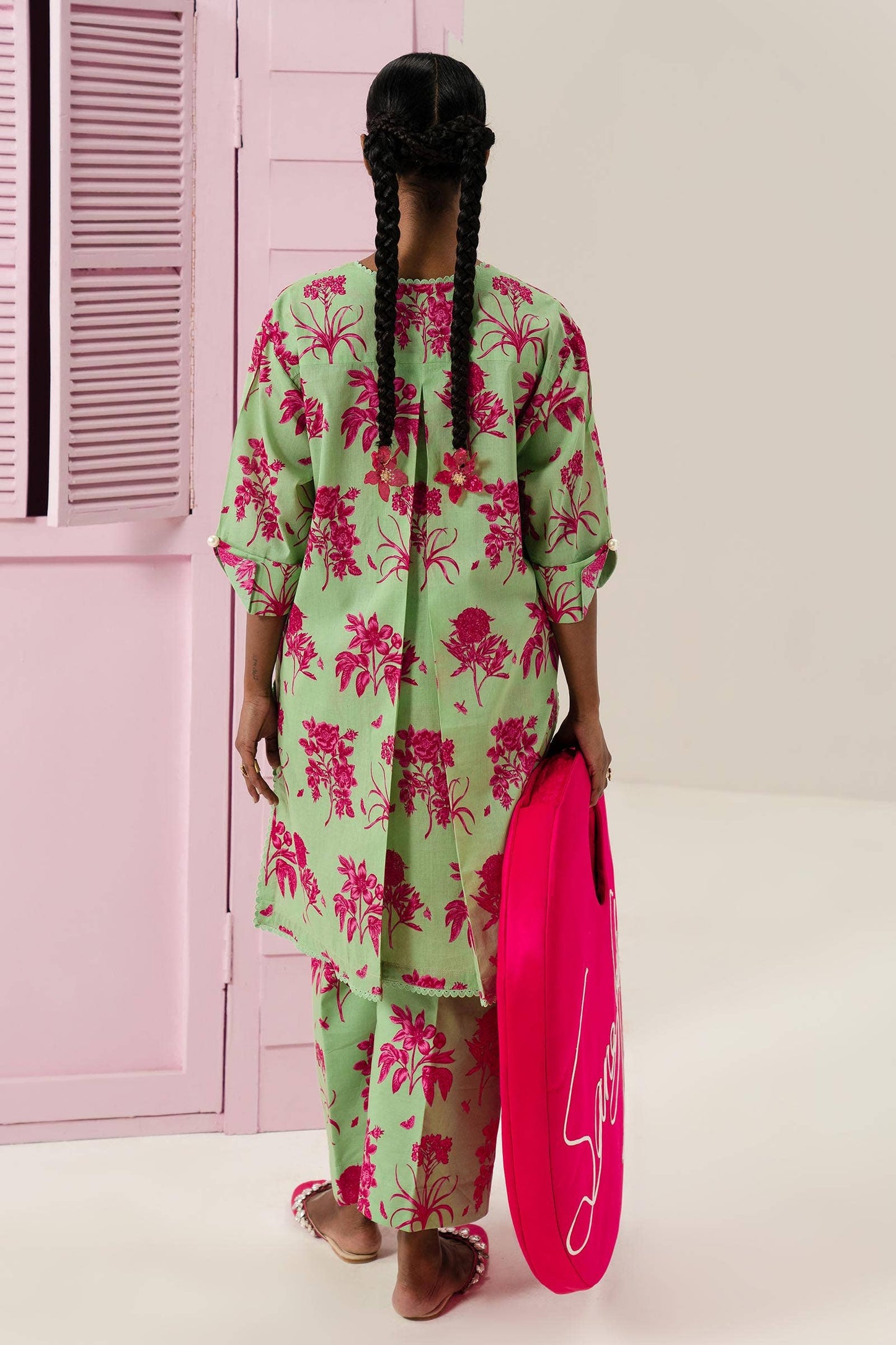 Sana Safinaz | Mahay Summer Lawn 24 | S-47 - Pakistani Designer Dress - by Sana Safinaz | Type: Luxury - 100% Original at Saira Sultan