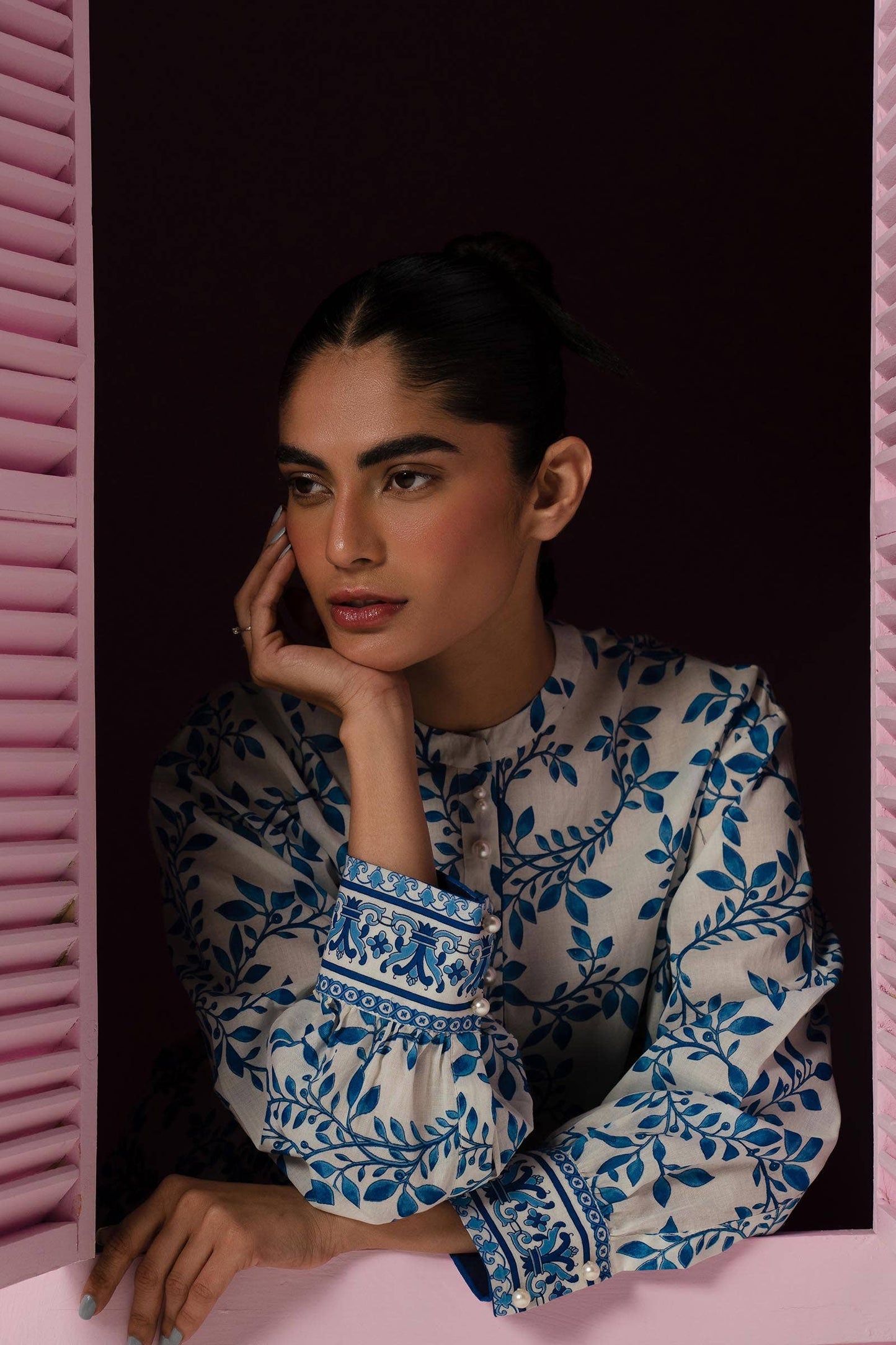 Sana Safinaz | Mahay Summer Lawn 24 | S-46 - Pakistani Designer Dress - by Sana Safinaz | Type: Luxury - 100% Original at Saira Sultan