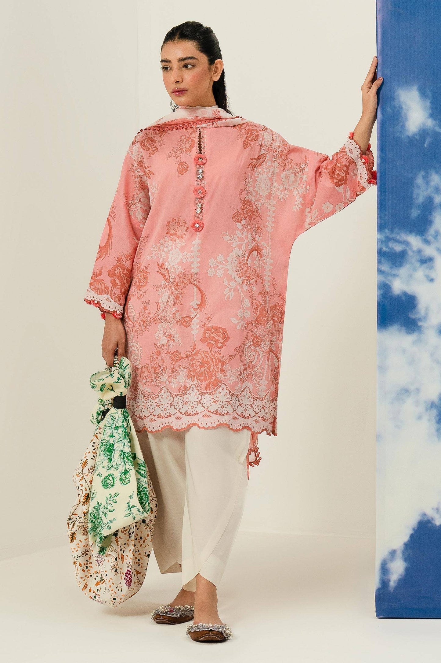 Sana Safinaz | Mahay Summer Lawn 24 | S-32 - Pakistani Designer Dress - by Sana Safinaz | Type: Luxury - 100% Original at Saira Sultan