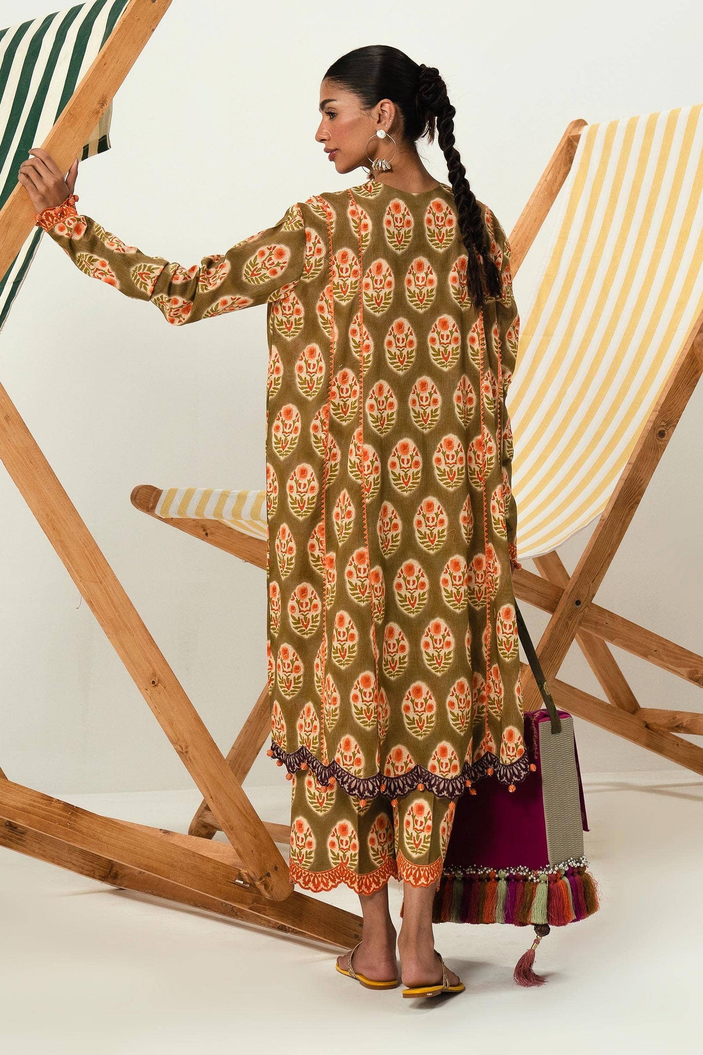 Sana Safinaz | Mahay Summer Lawn 24 | S-28 - Pakistani Designer Dress - by Sana Safinaz | Type: Luxury - 100% Original at Saira Sultan