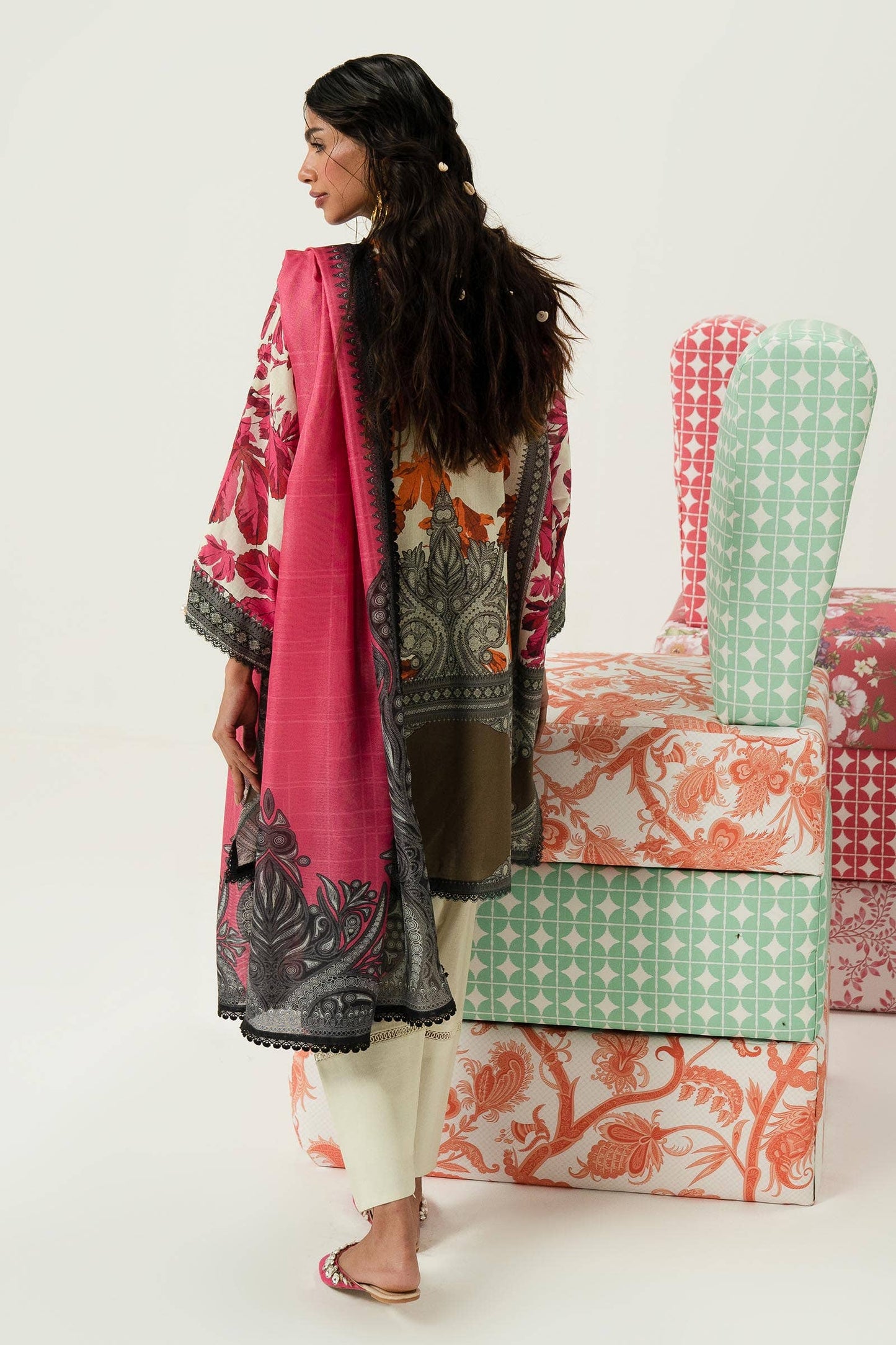 Sana Safinaz | Mahay Summer Lawn 24 | S-10 - Pakistani Designer Dress - by Sana Safinaz | Type: Luxury - 100% Original at Saira Sultan