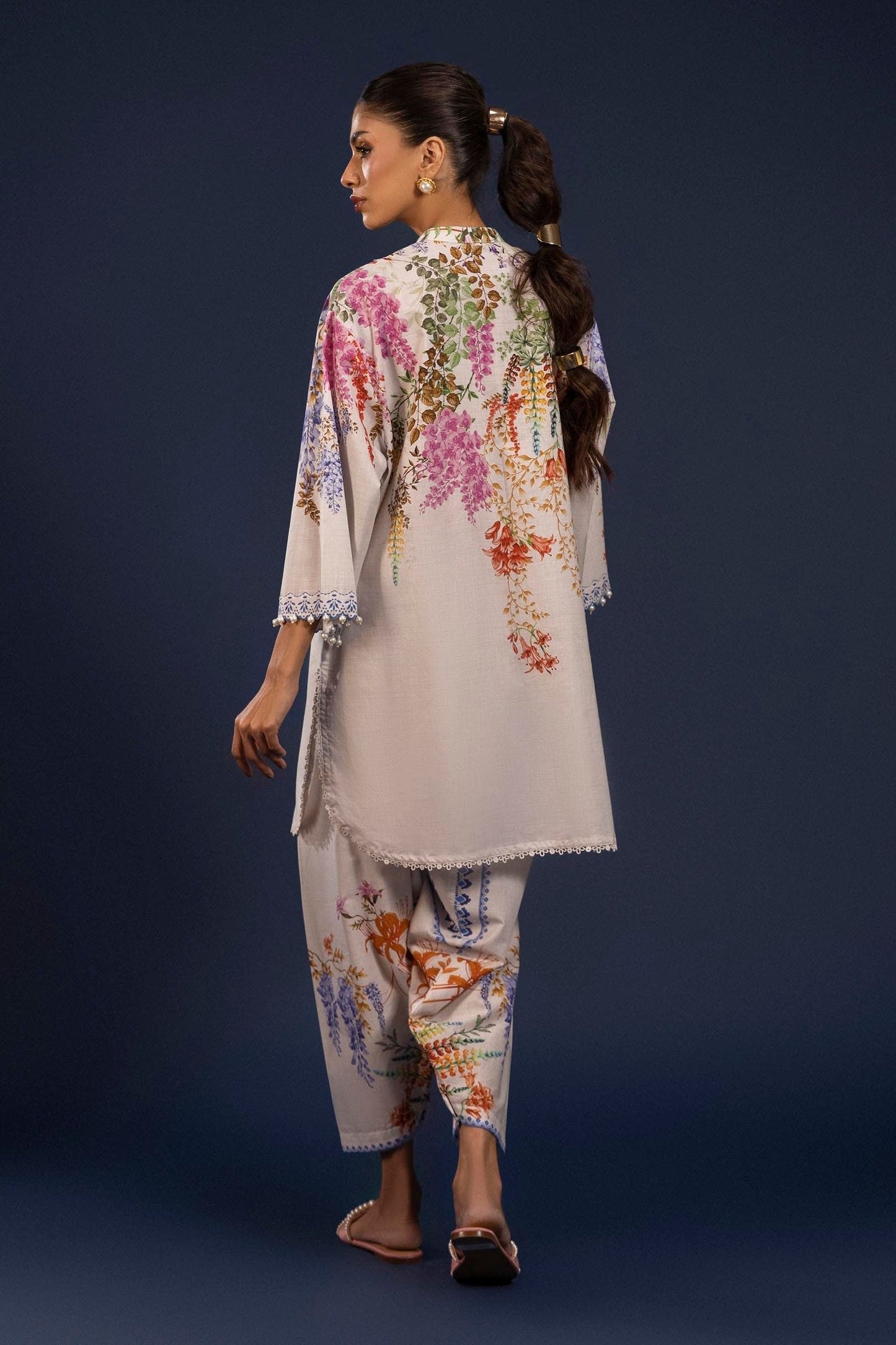 Sana Safinaz | Mahay Spring 25 | A-04 S Soft Lilac Lawn