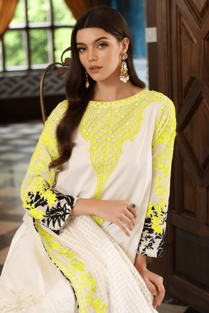 Charizma | Ramzan Edit | RE4-08 - Pakistani Designer Dress - by Charizma | Type: Luxury - 100% Original at Saira Sultan