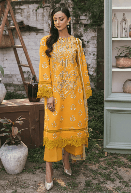 Humdum | Gardenia Lawn | D05 - Pakistani Designer Dress - by HumDum | Type: Luxury - 100% Original at Saira Sultan