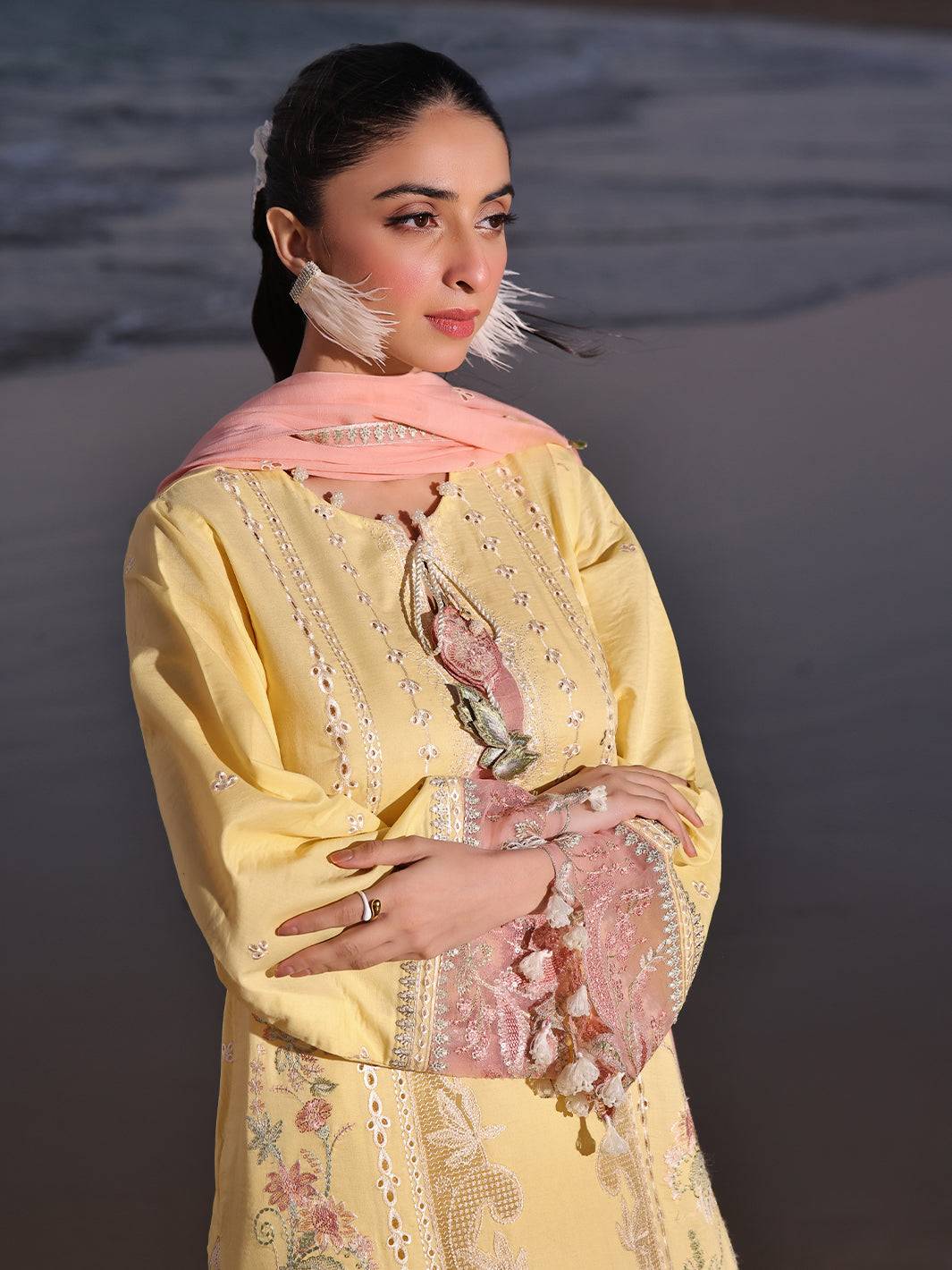 Izel | Saahil Signature Lawn 24 | MUSHQ - Pakistani Designer Dress - by Izel | Type: Luxury - 100% Original at Saira Sultan