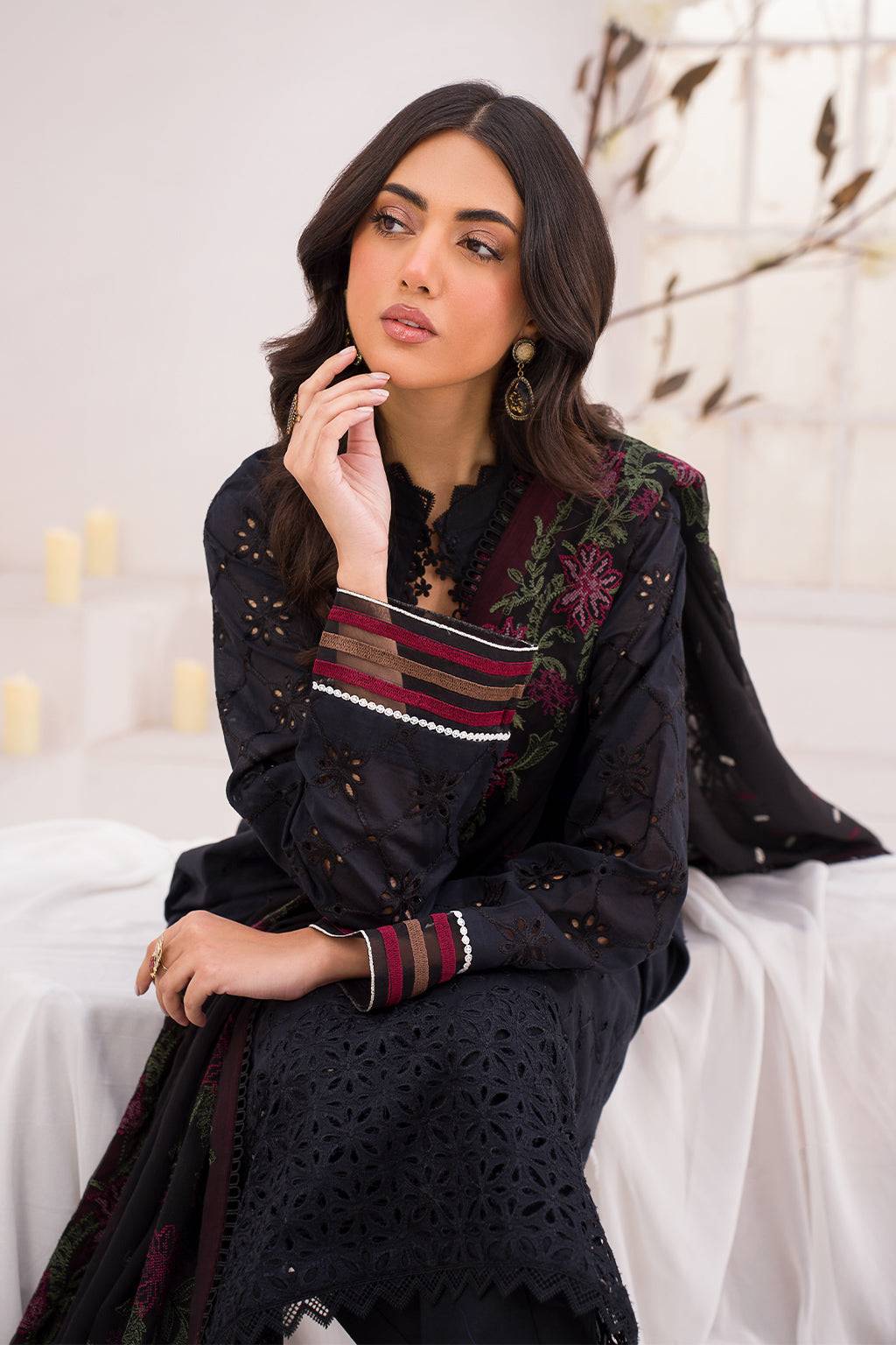 Iznik | Lawnkari 24 | UE-200 GARRULOUS - Pakistani Designer Dress - by Iznik | Type: Formal - 100% Original at Saira Sultan