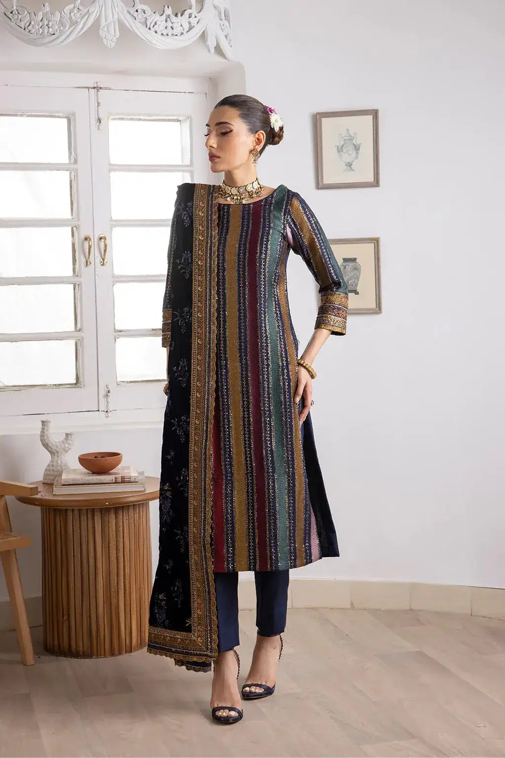 Iznik | Festive Velvet 23 | IV-29 SITARAH - Pakistani Designer Dress - by Iznik | Type: Formal - 100% Original at Saira Sultan