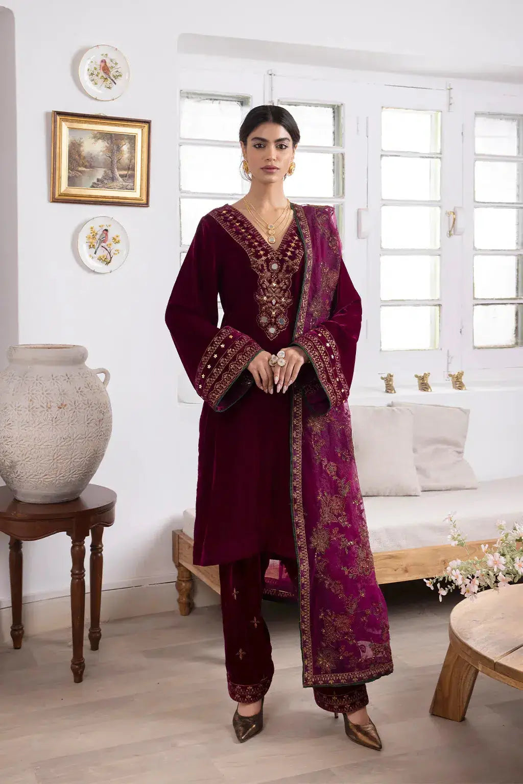 Iznik | Festive Velvet 23 | IV-31 SHIRIN - Pakistani Designer Dress - by Iznik | Type: Formal - 100% Original at Saira Sultan