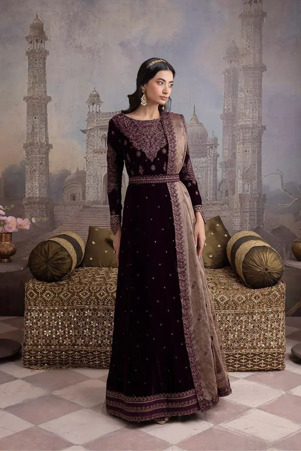 Iznik | Festive Velvet 23 | IV-36 ELAHEH - Pakistani Designer Dress - by Iznik | Type: Formal - 100% Original at Saira Sultan