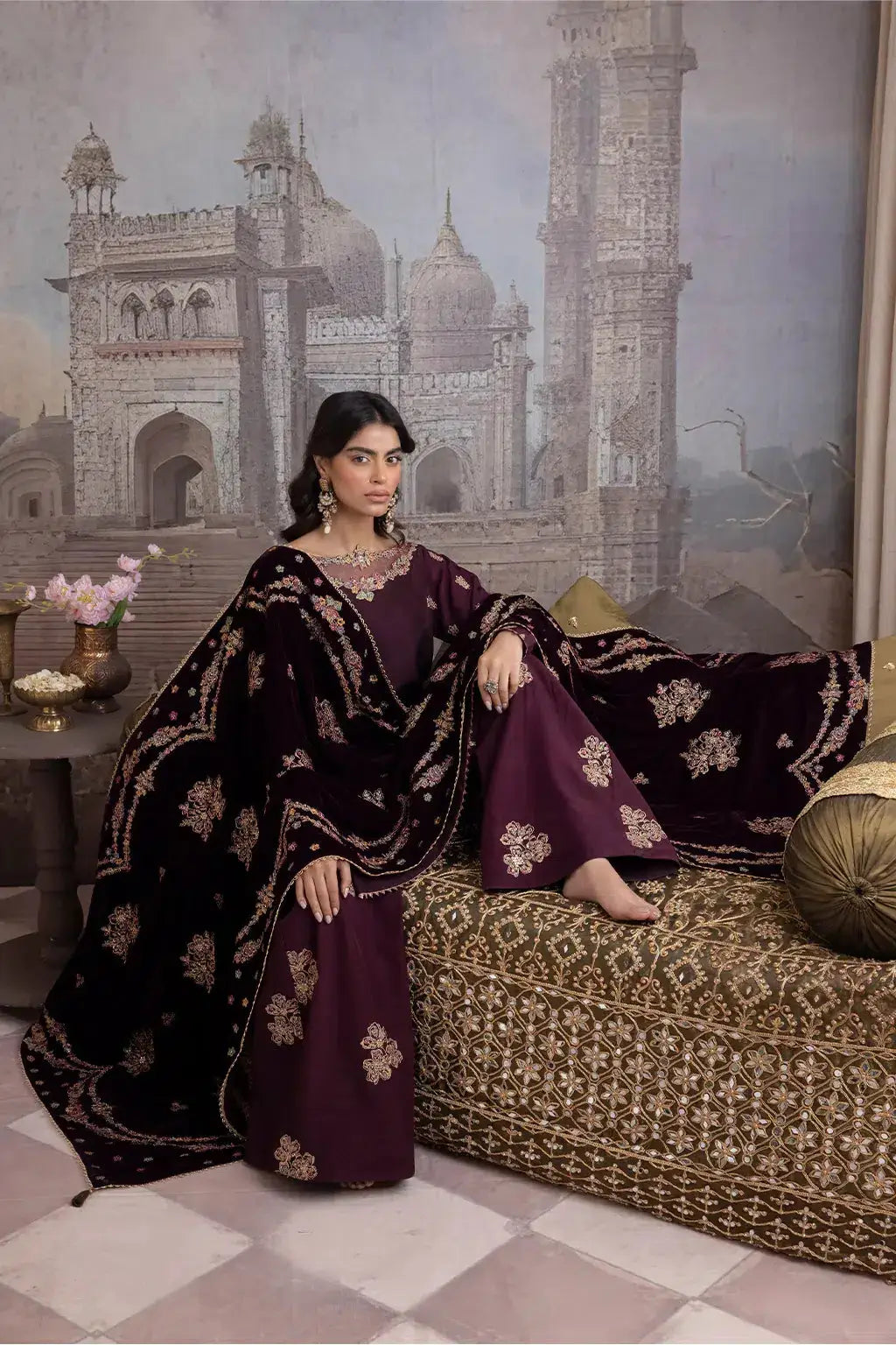 Iznik | Festive Velvet 23 | IV-32 ZARIN - Pakistani Designer Dress - by Iznik | Type: Formal - 100% Original at Saira Sultan