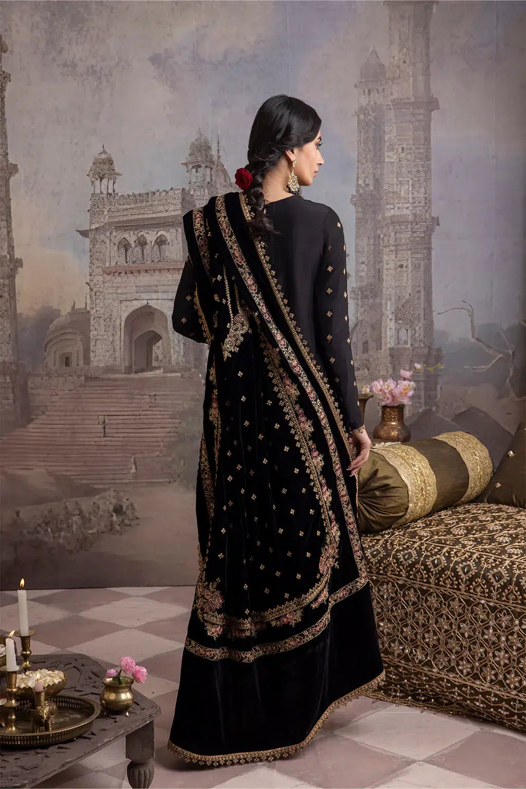 Iznik | Festive Velvet 23 | IV-28 LEILA - Pakistani Designer Dress - by Iznik | Type: Formal - 100% Original at Saira Sultan