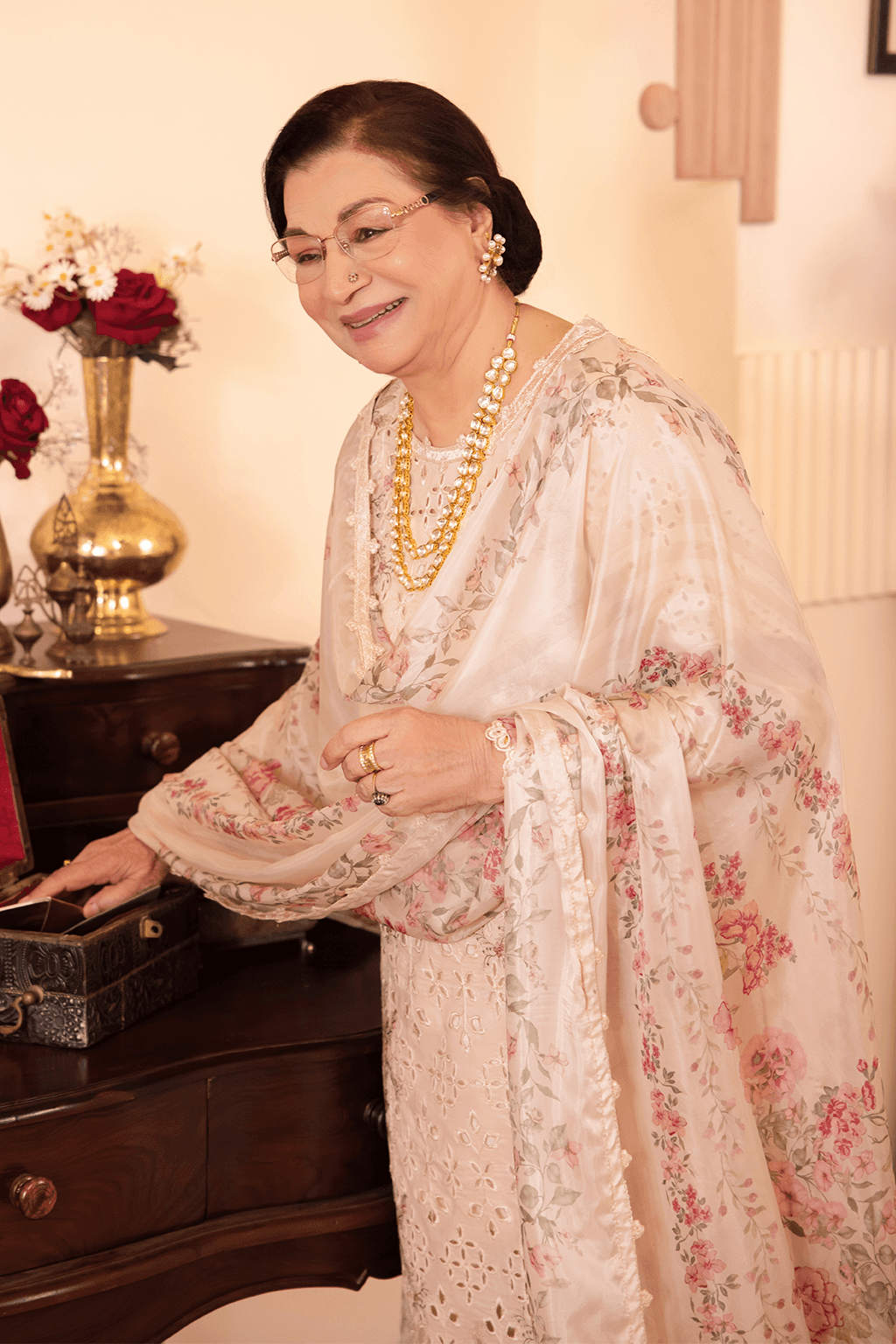 Iznik | Nani Ka Ghar | NKG-12 - Pakistani Designer Dress - by Iznik | Type: Luxury - 100% Original at Saira Sultan
