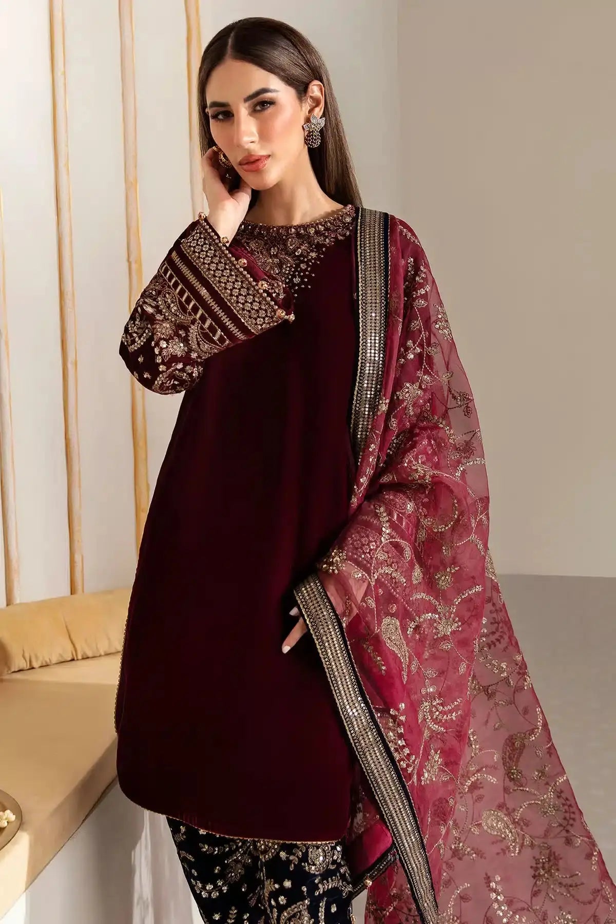 Jazmin | Velvet 23 | VF-2017 - Pakistani Designer Dress - by Jazmin | Type: Formal - 100% Original at Saira Sultan