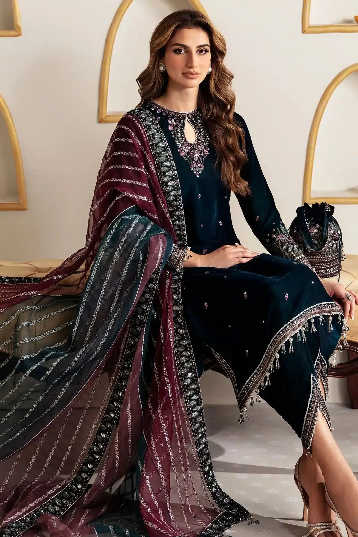 Jazmin | Velvet 23 | VF-2008 - Pakistani Designer Dress - by Jazmin | Type: Formal - 100% Original at Saira Sultan