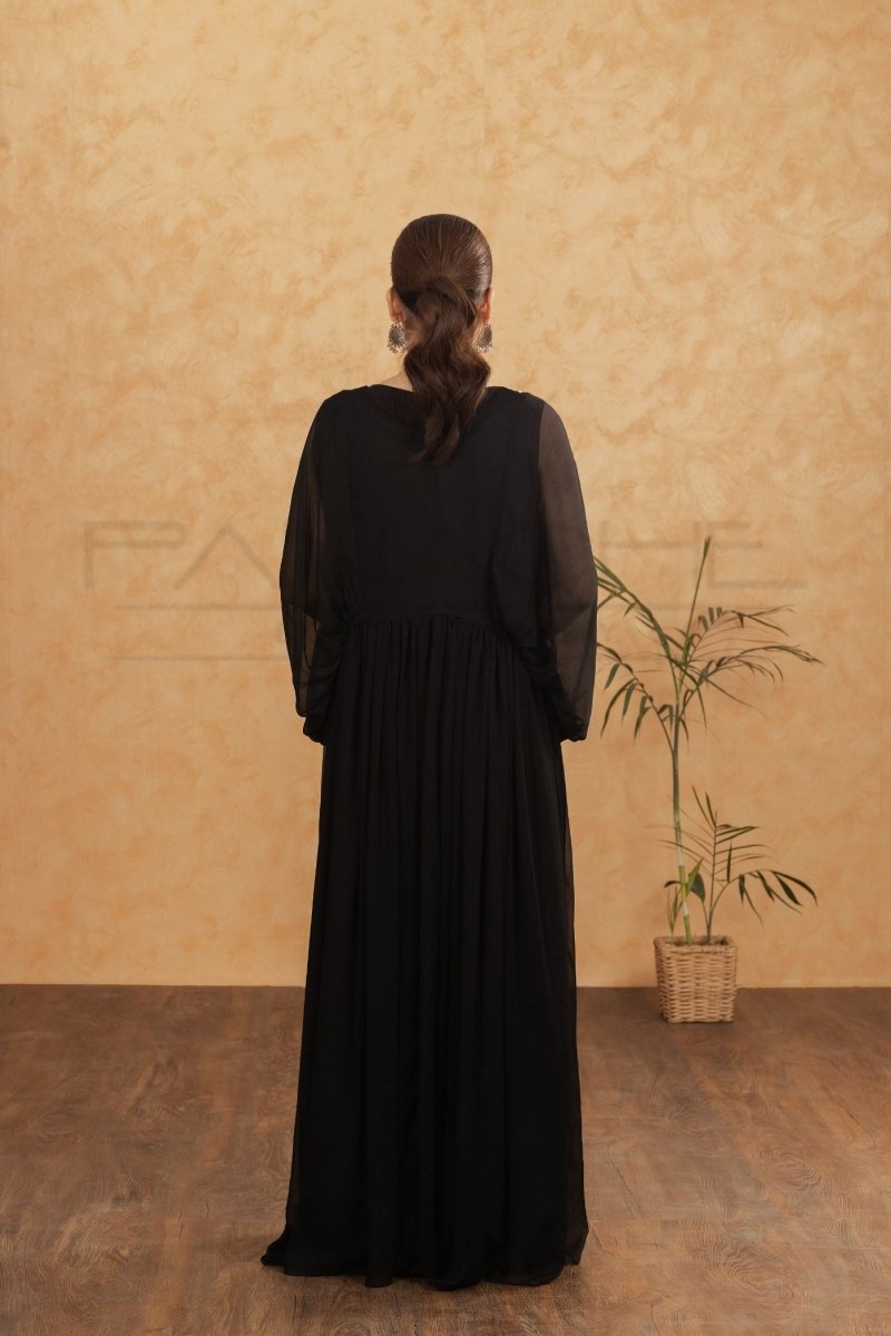 Panache | Pret | Black Beauty