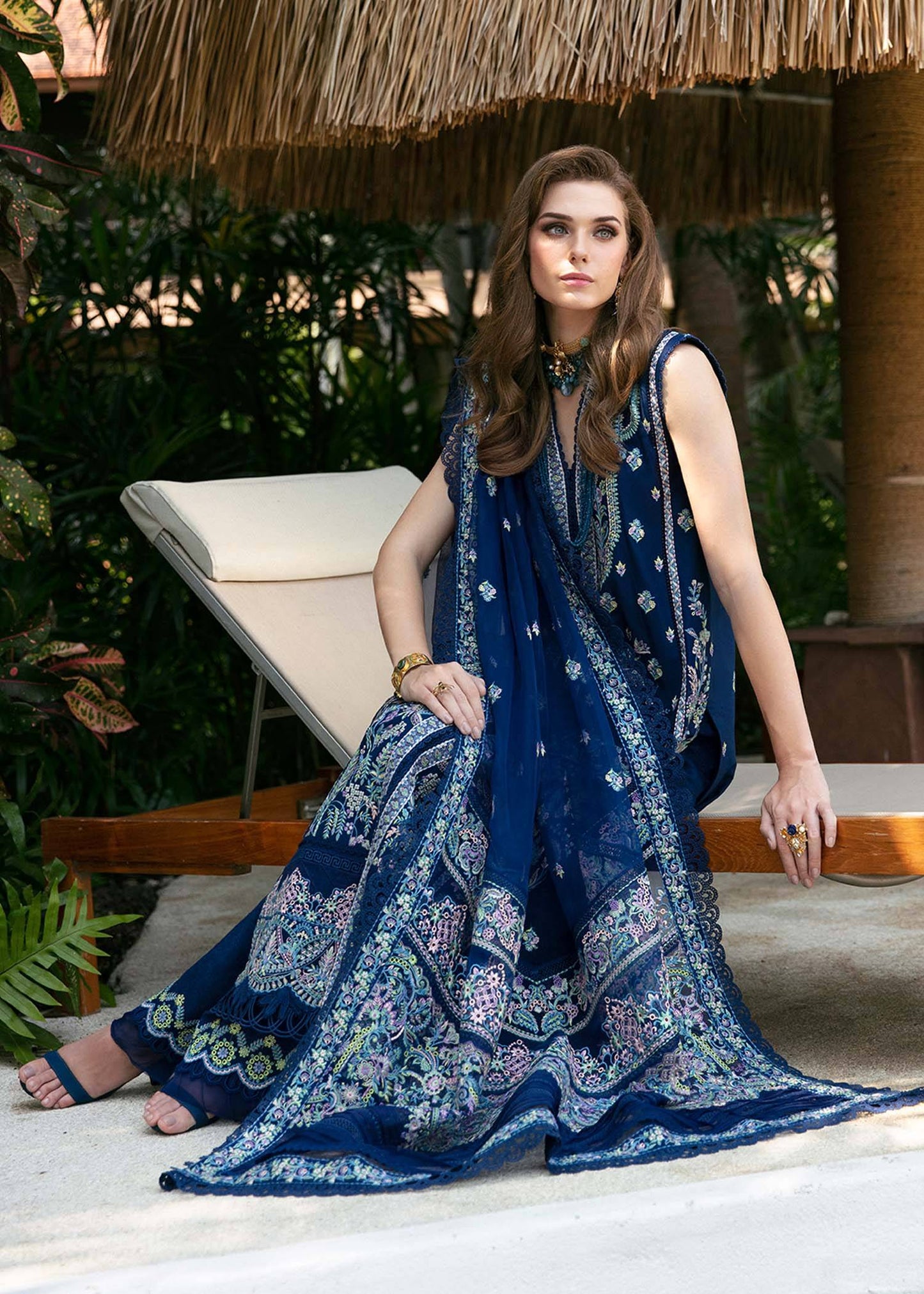 Kanwal Malik | Sareen Luxury Lawn 24 | Rohma - Pakistani Designer Dress - by Kanwal Malik | Type: Luxury - 100% Original at Saira Sultan