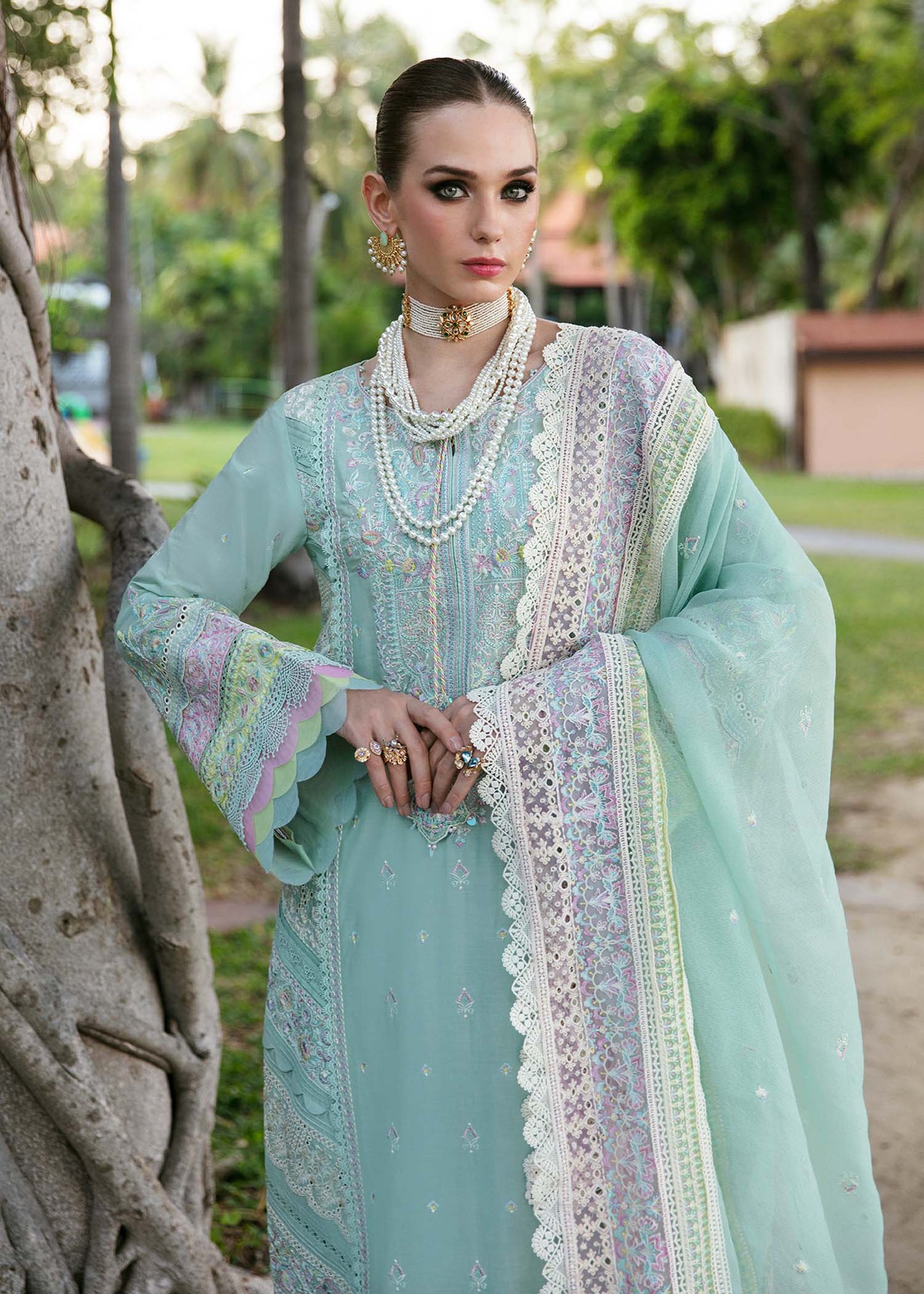 Kanwal Malik | Sareen Luxury Lawn 24 | Camilla - Pakistani Designer Dress - by Kanwal Malik | Type: Luxury - 100% Original at Saira Sultan