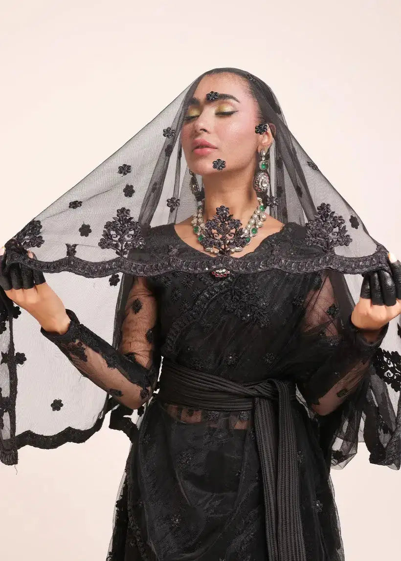 Tena Durrani | Amelie Luxe Formals | ONYX - Pakistani Designer Dress - by Tena Durrani | Type: Formal - 100% Original at Saira Sultan